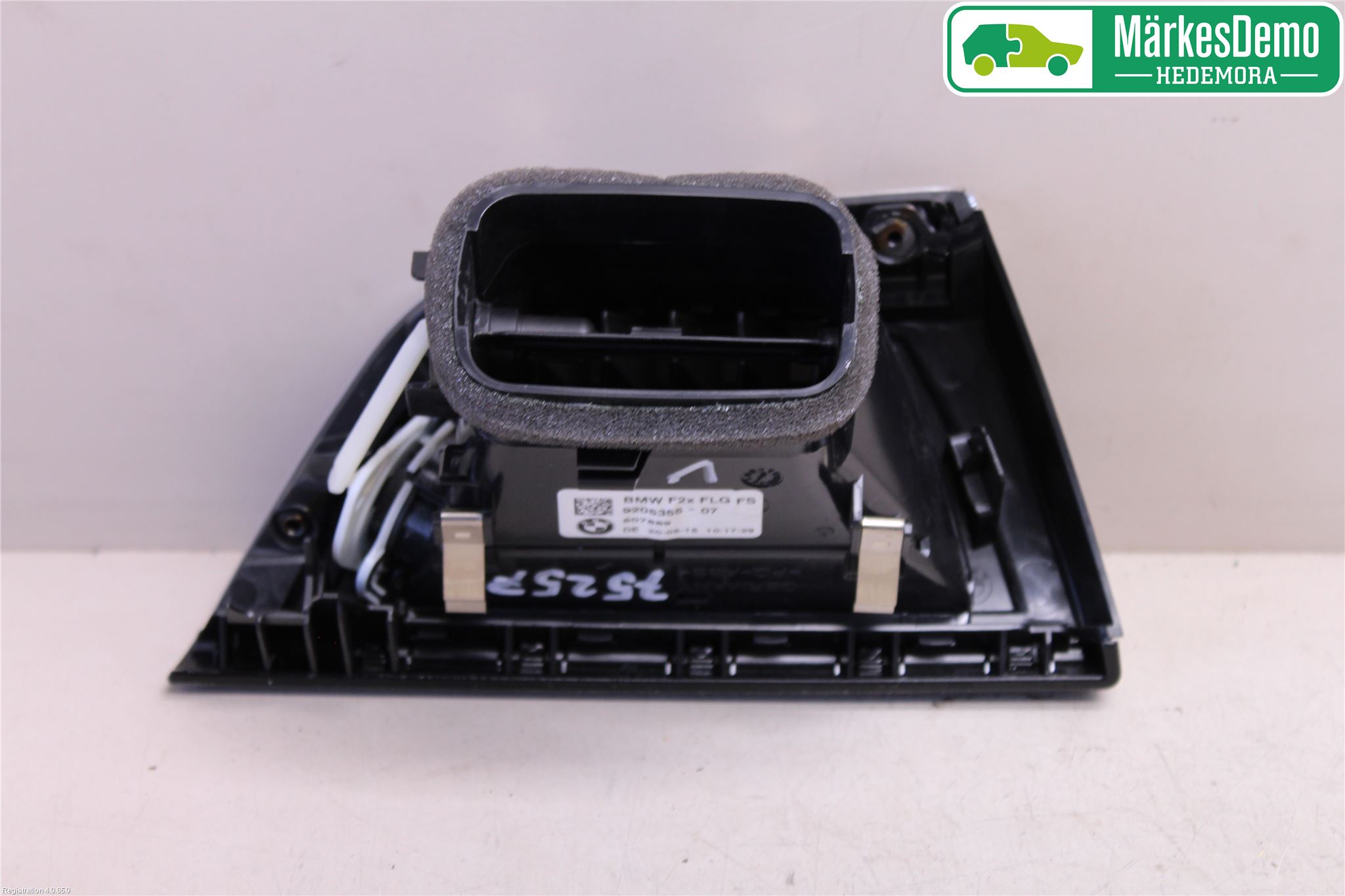 BMW 1 F20/F21 11-19 Defrosterkanal-Munstycke