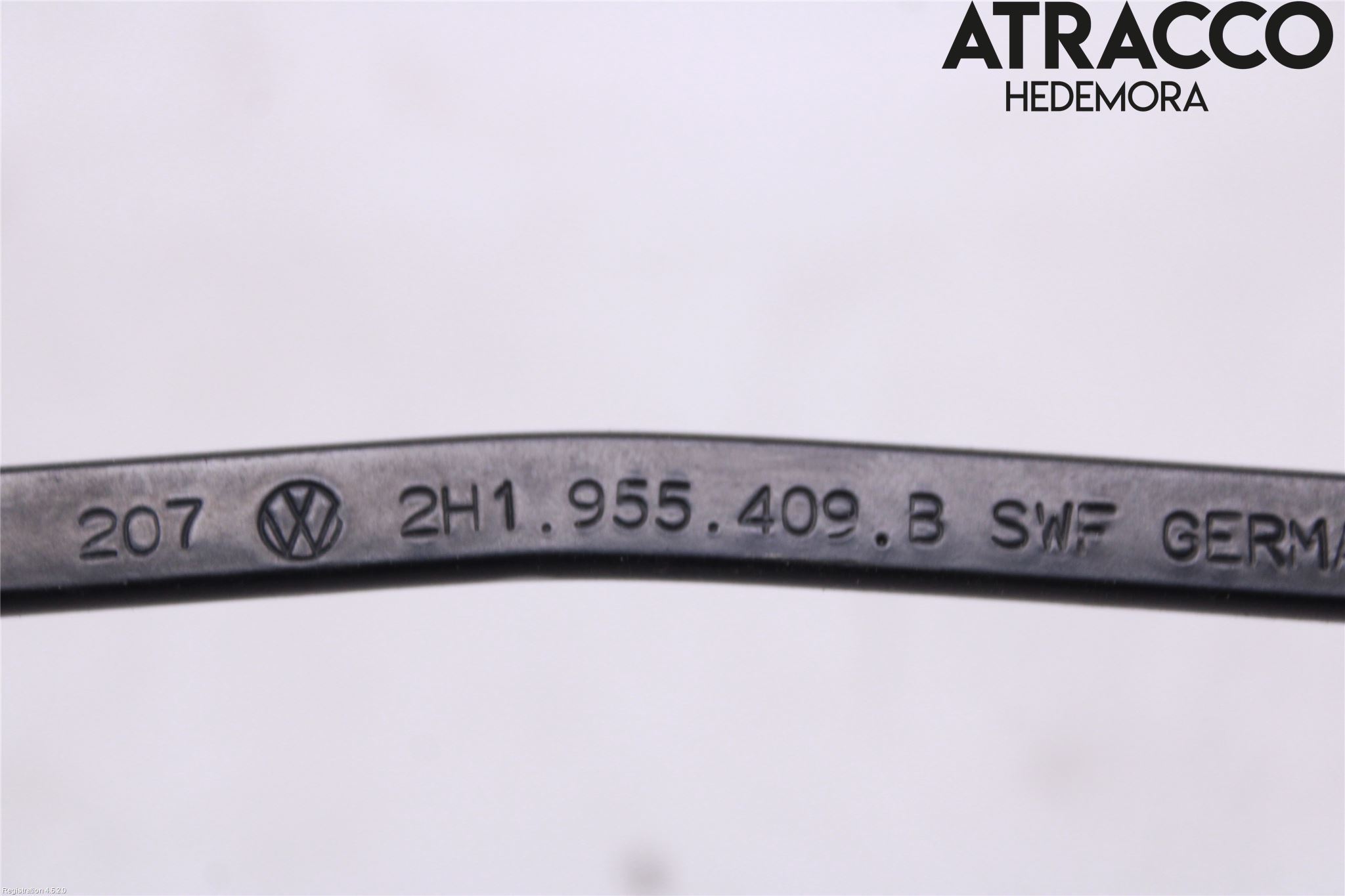 Volkswagen VW AMAROK 2H 10-22 Torkararm Armar Vindruta