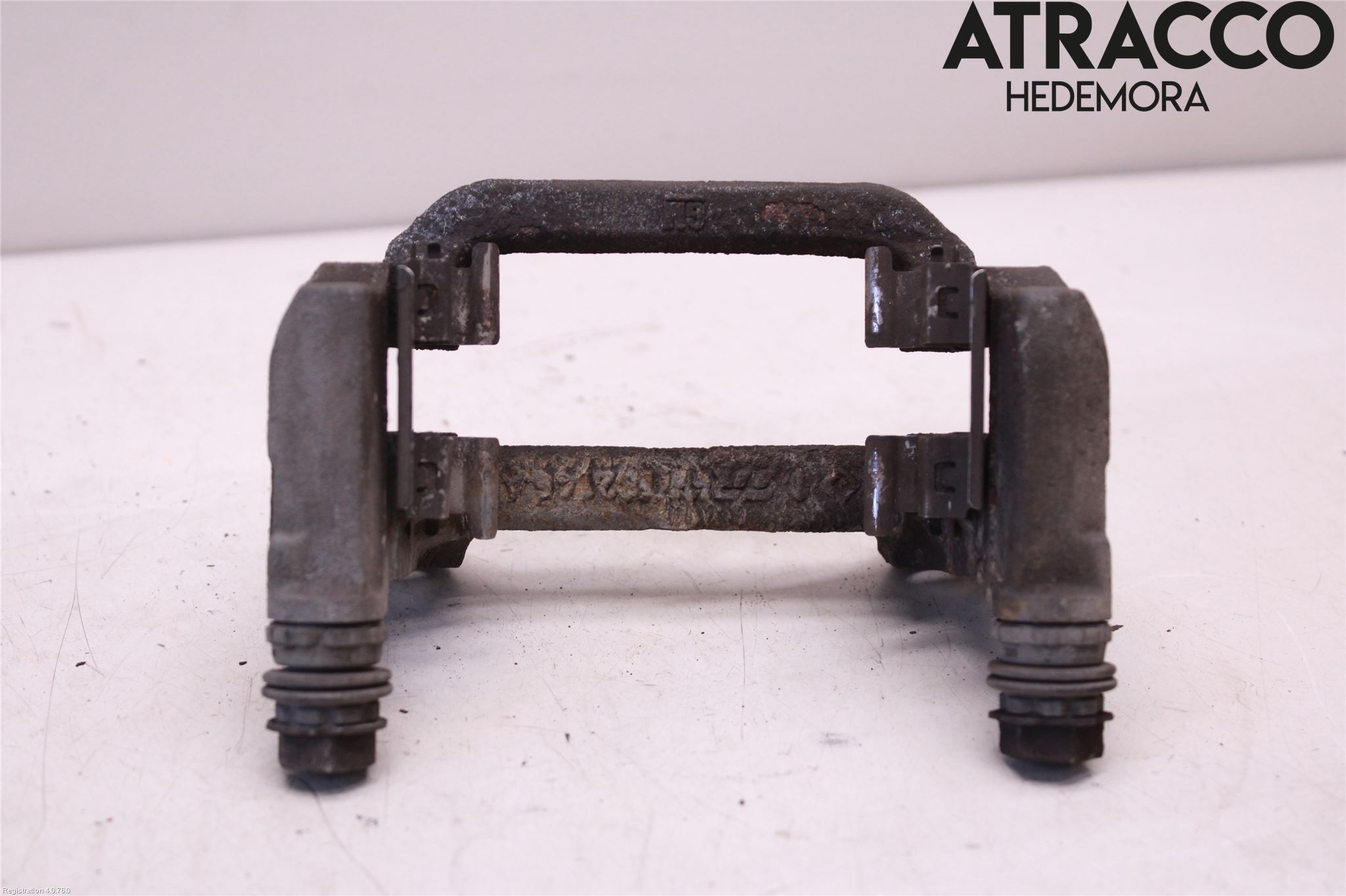 Opel ASTRA K 16-22 Bromsokshållare