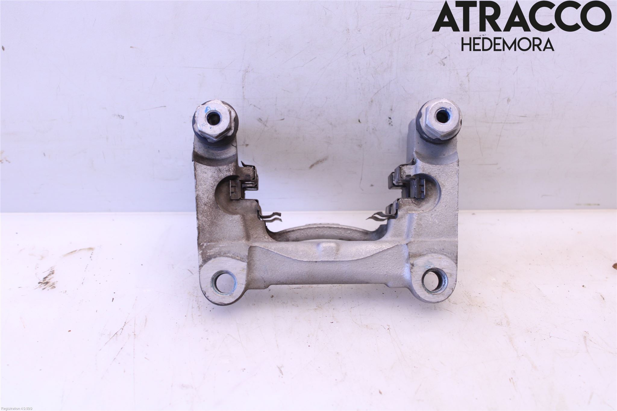 Peugeot 2008/E-2008 20- Bromsokshållare