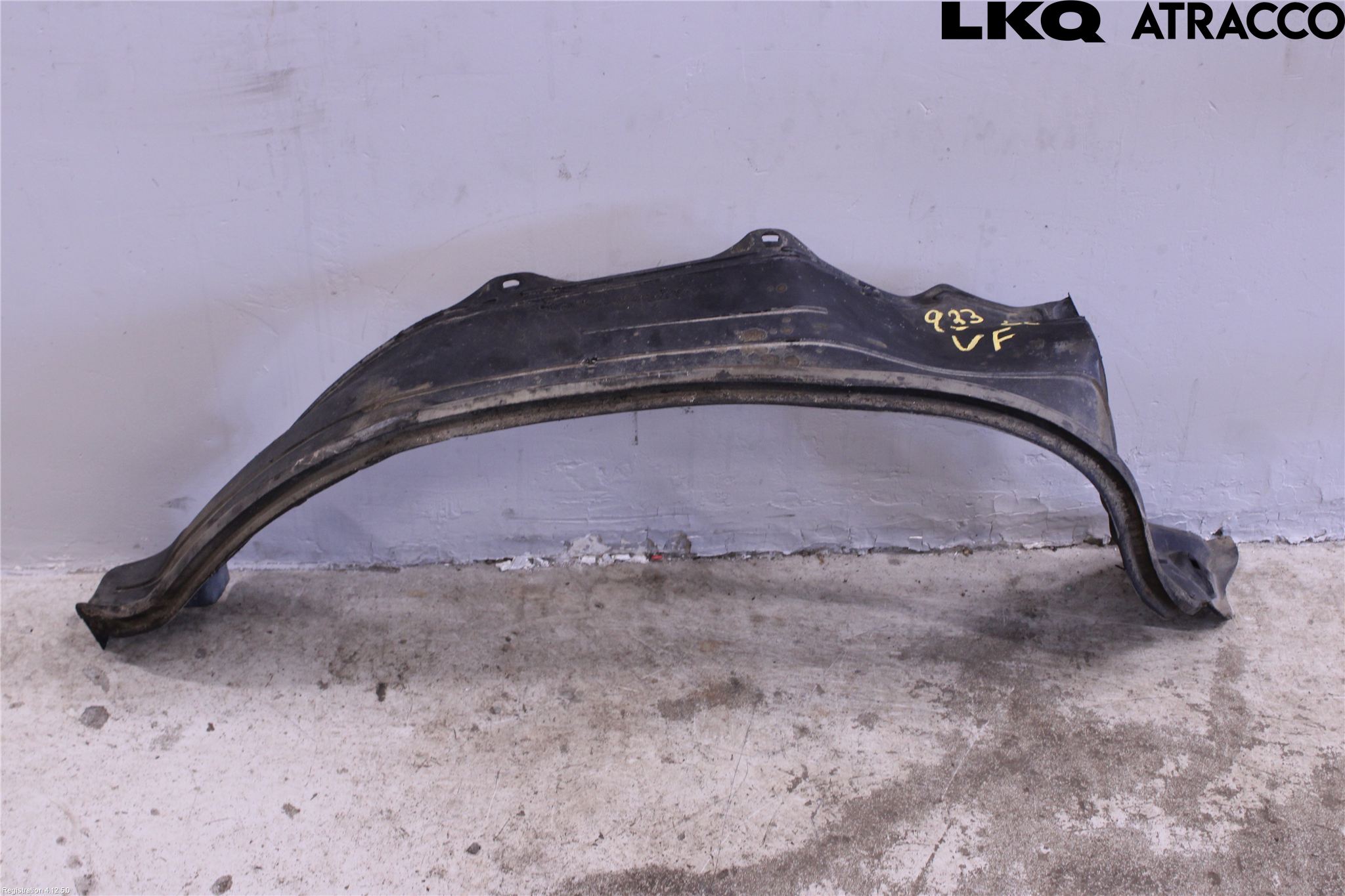 Mercedes-Benz MB 200-300  (W123) 76-86 Skärm Inner