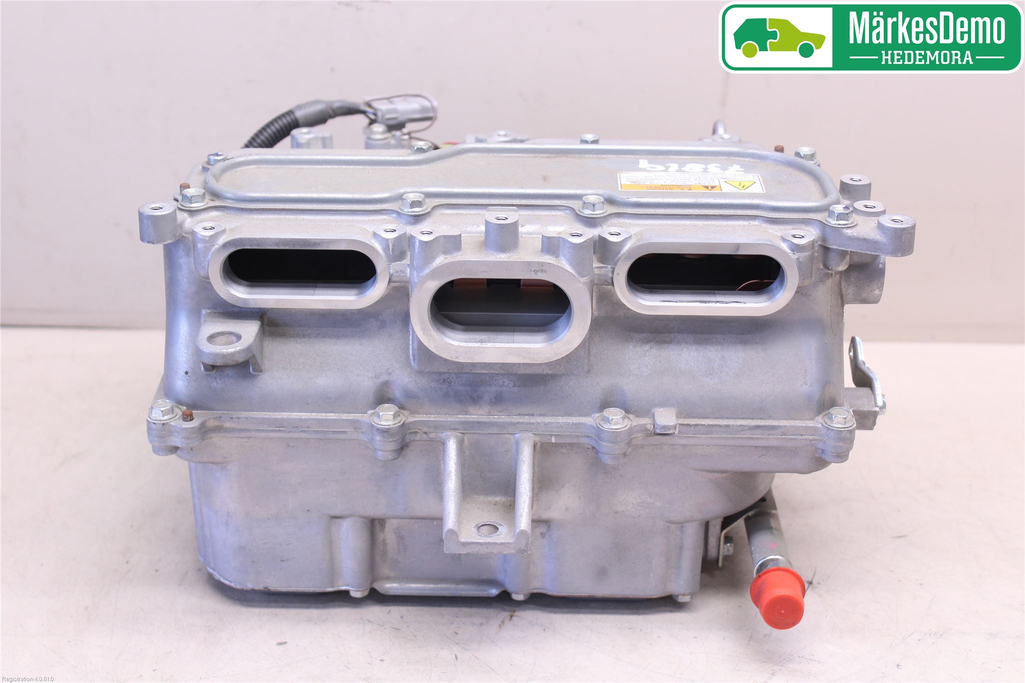 Mitsubishi OUTLANDER 13-21 Hybridconverter