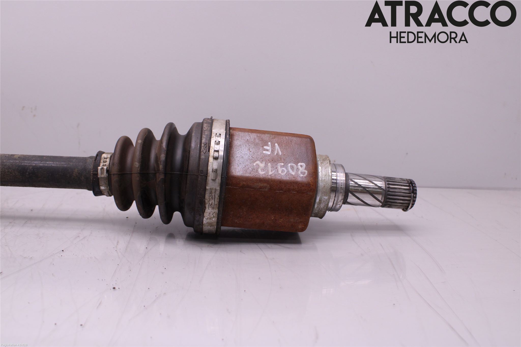 Nissan QASHQAI 14-17 Drivaxel Fram Vänster