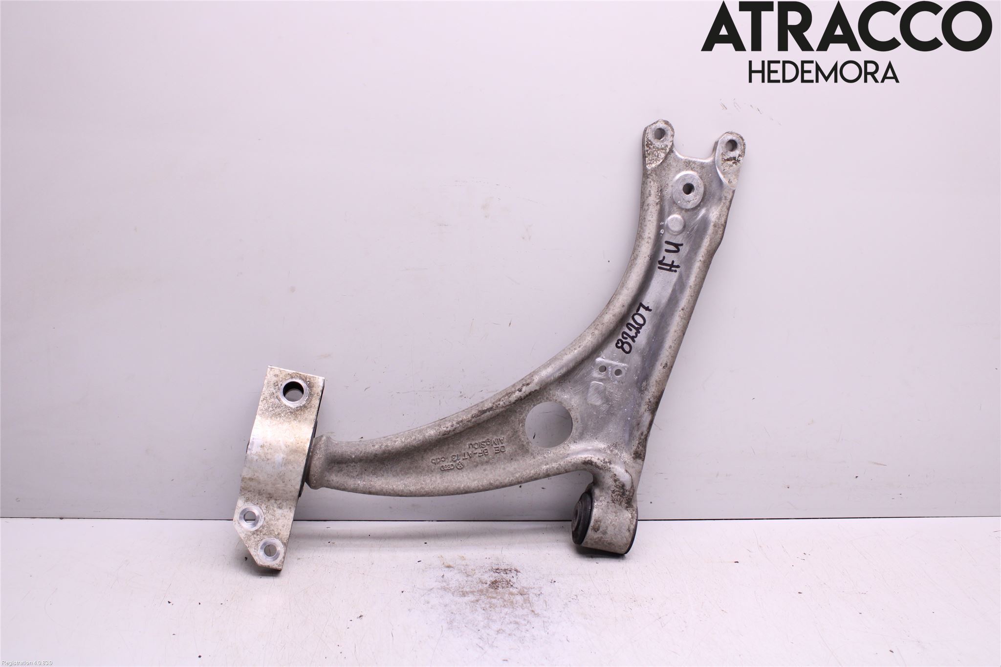 Volkswagen VW PASSAT CC 08-16 Bärarm Fram Undre Hö