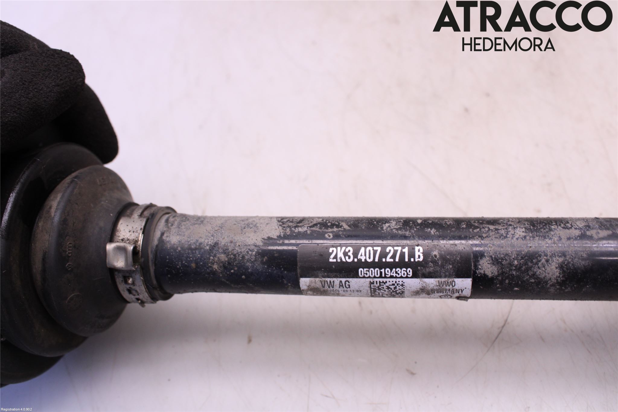 Volkswagen VW CADDY 16-20 Drivaxel Fram Vänster