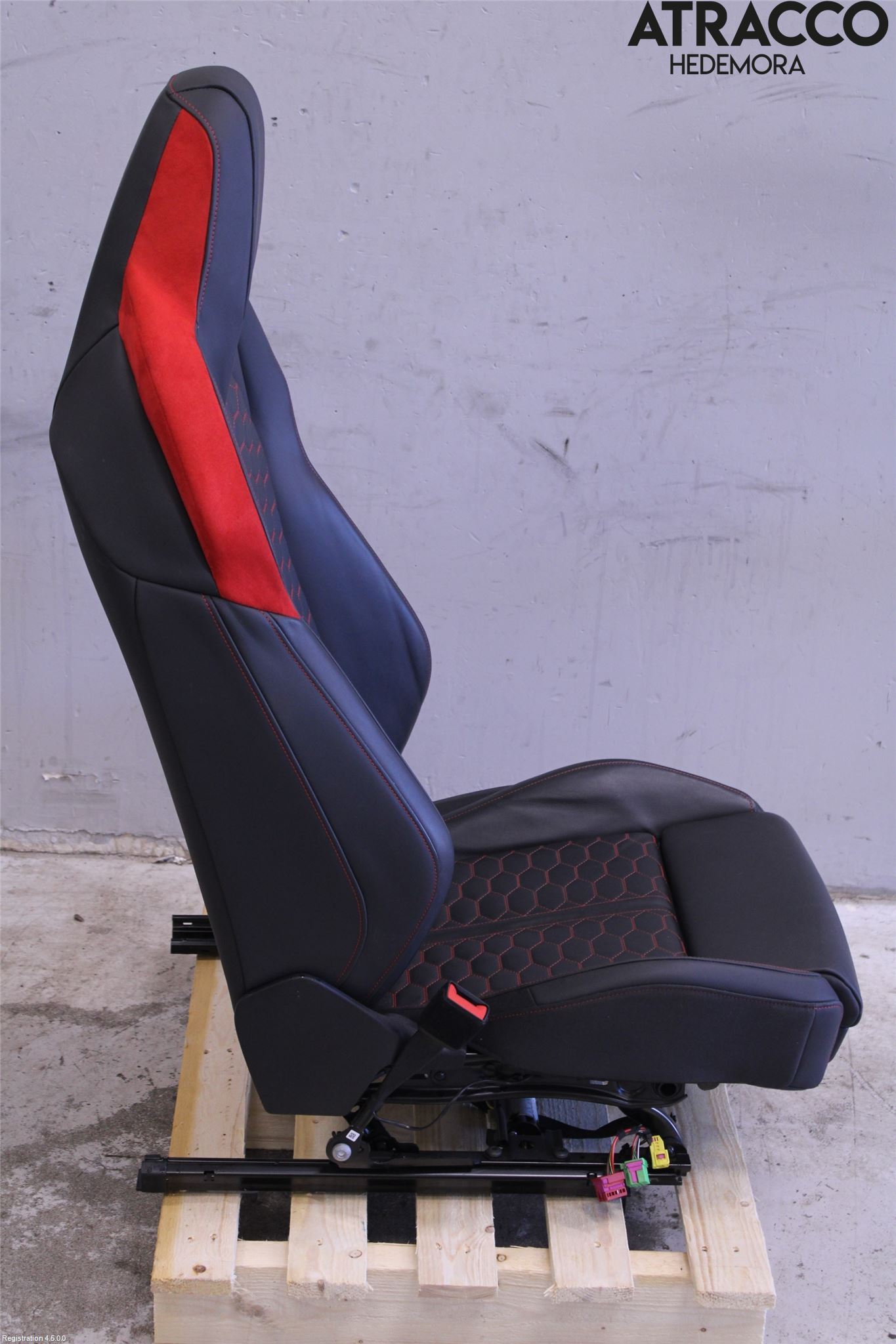 Audi Q3 F3 19- Inredning Stol Fram Vä