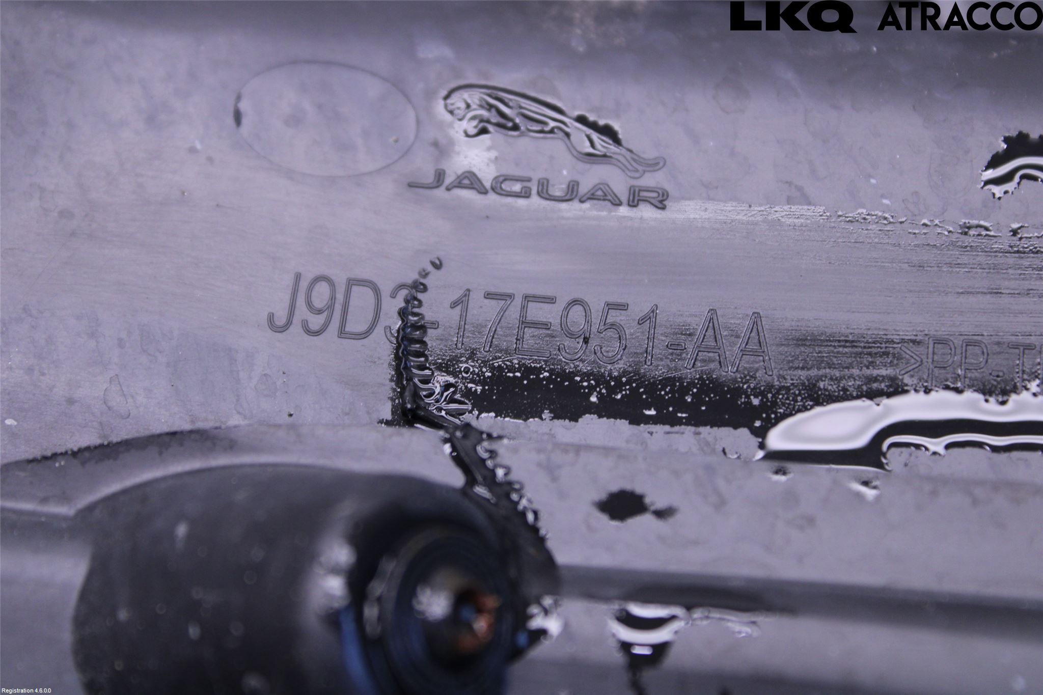 Jaguar I-PACE 18- Stötfångardel Fram Vä