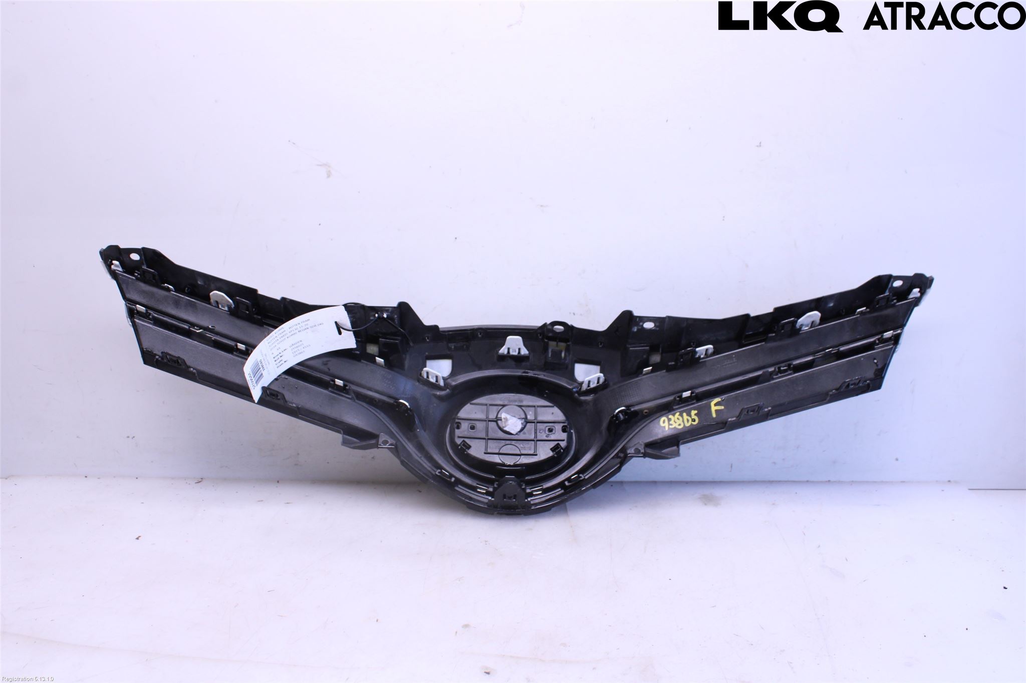 Toyota YARIS XP130 15-20 Grill Komp