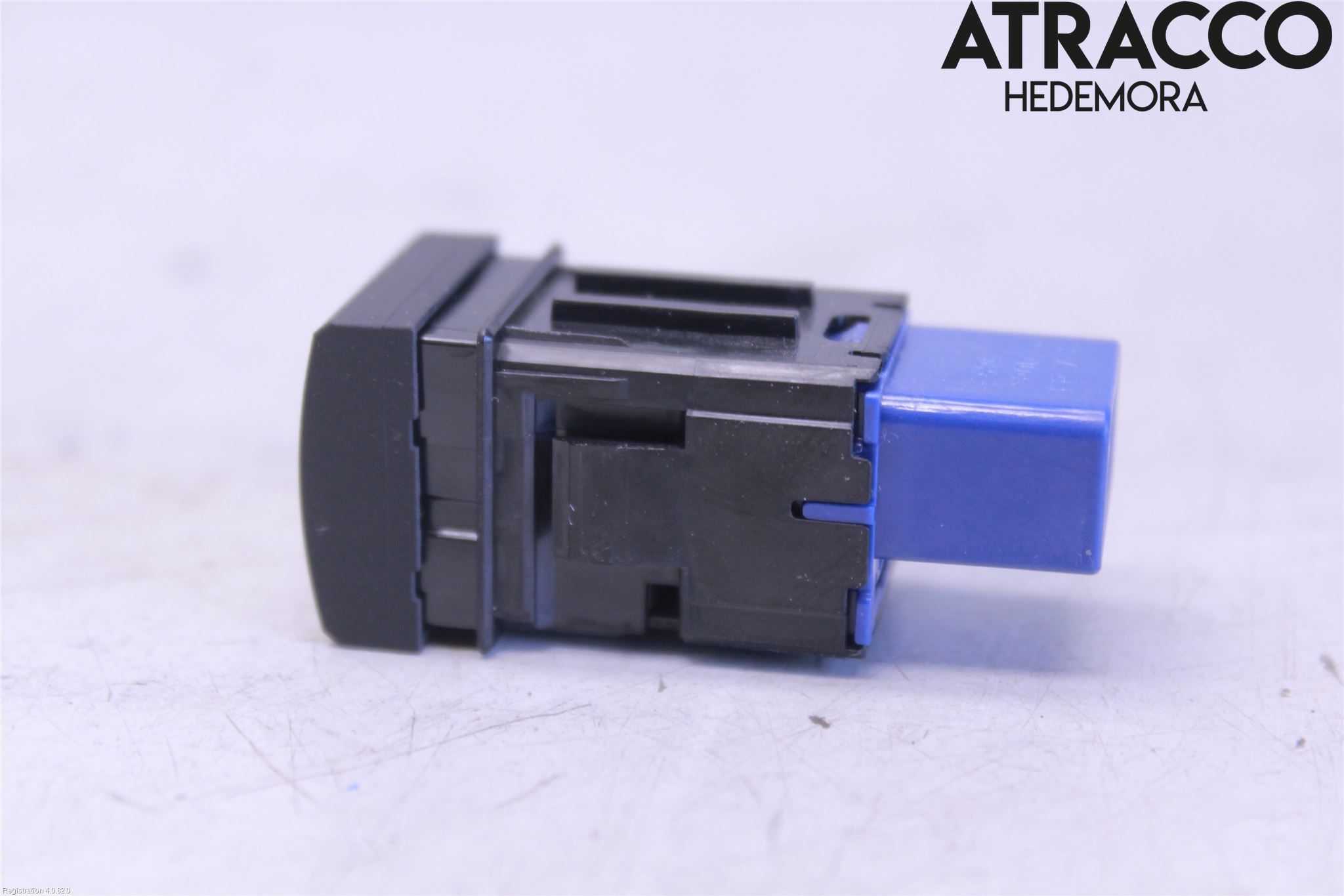 Toyota RAV4 19- Strömställare Baklucka