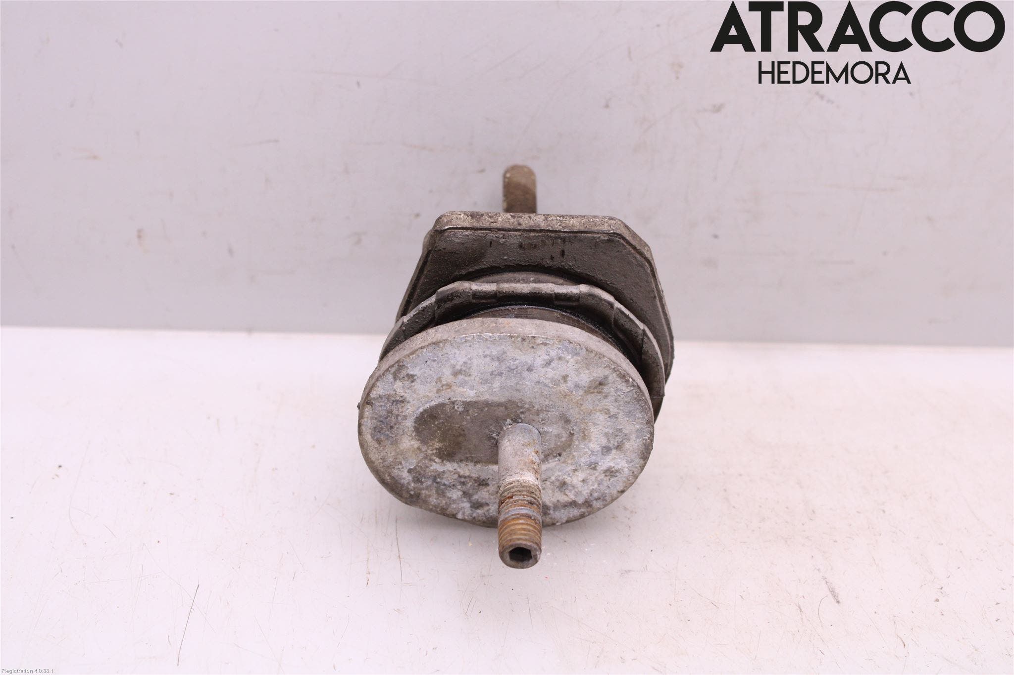 Volvo S90 17->> Bakaxel Fäste