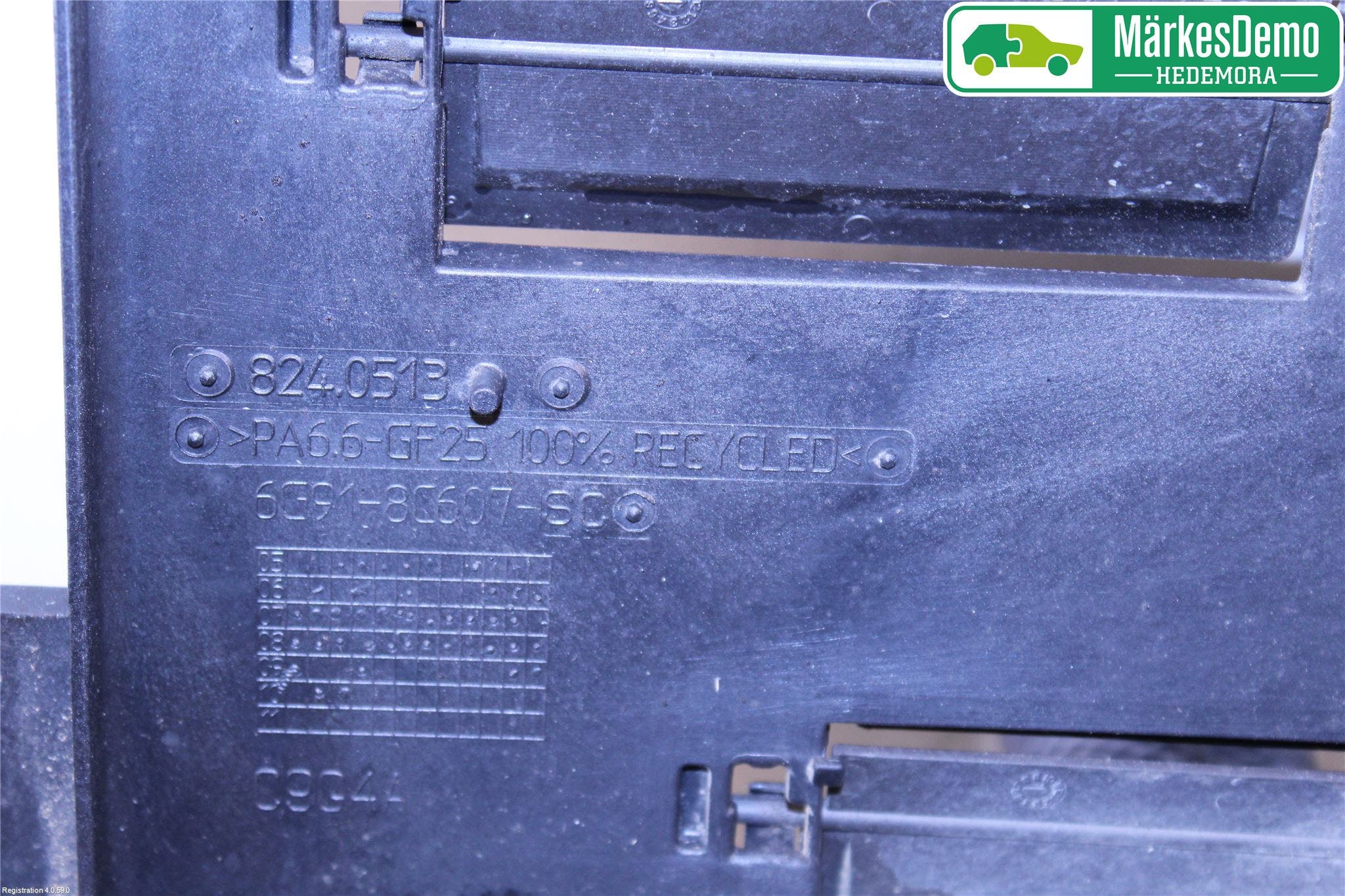 Volvo V60 11-13 Kylfläkt El