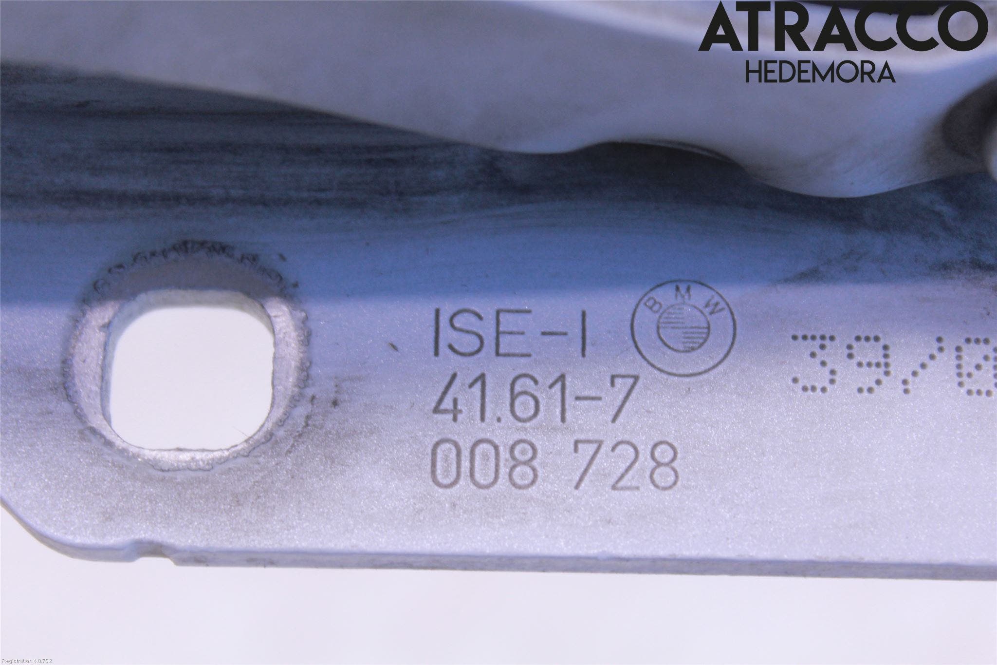 BMW 5 E60/61 Sed/Tou 02-10 Huvgångjärn