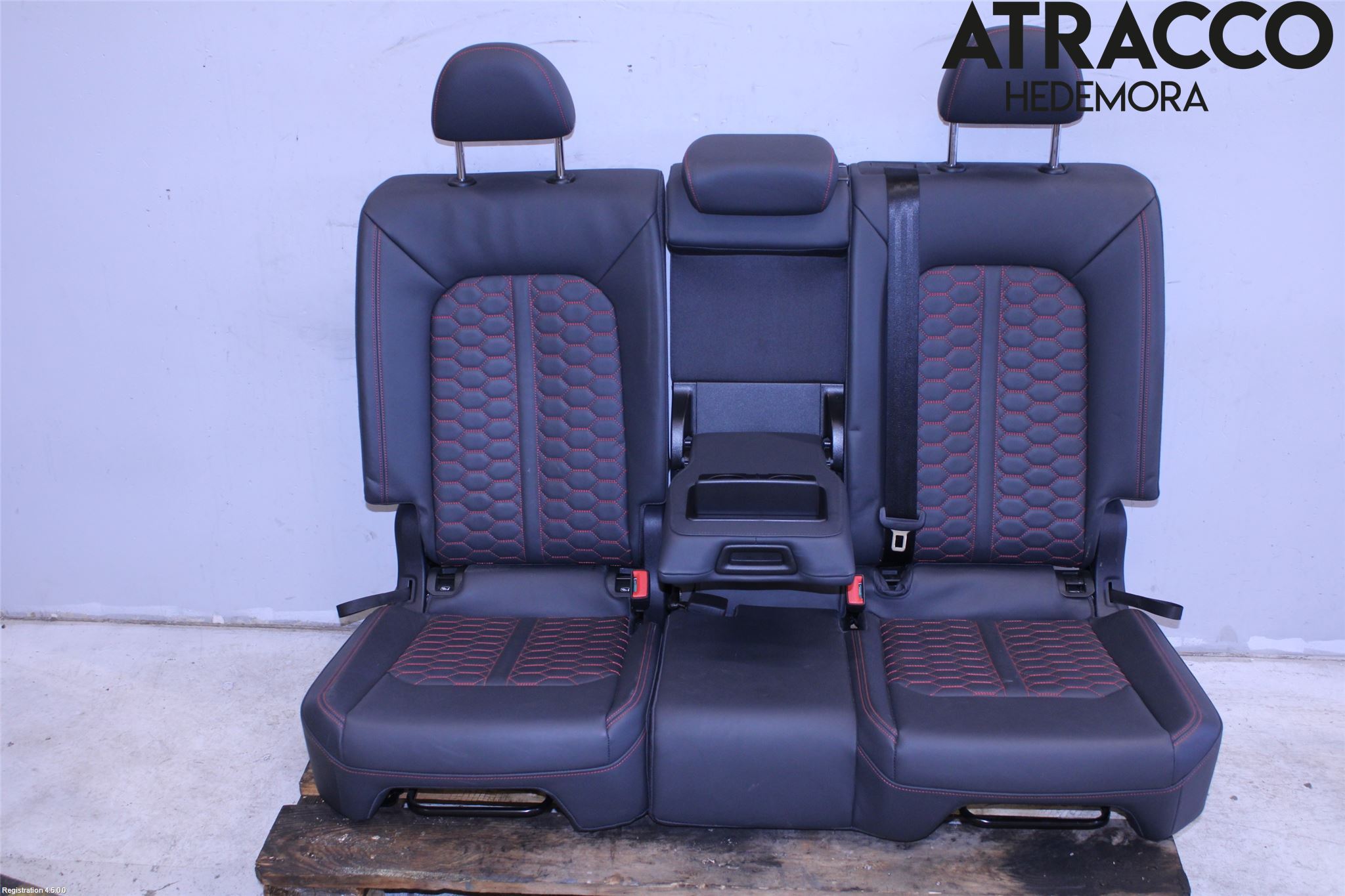 Audi Q3 F3 19- Inredning Baksäte