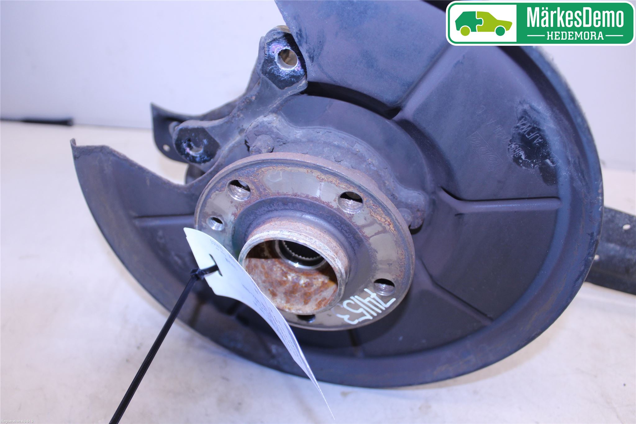 Volvo XC70 14-16 Hjullagerhus Bak Hö