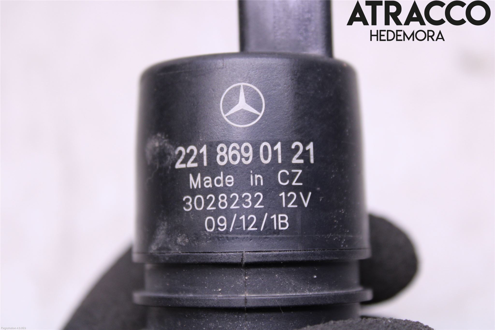 Mercedes-Benz MB C-KLASS (W204) 07-15 Spolarpump Vindruta