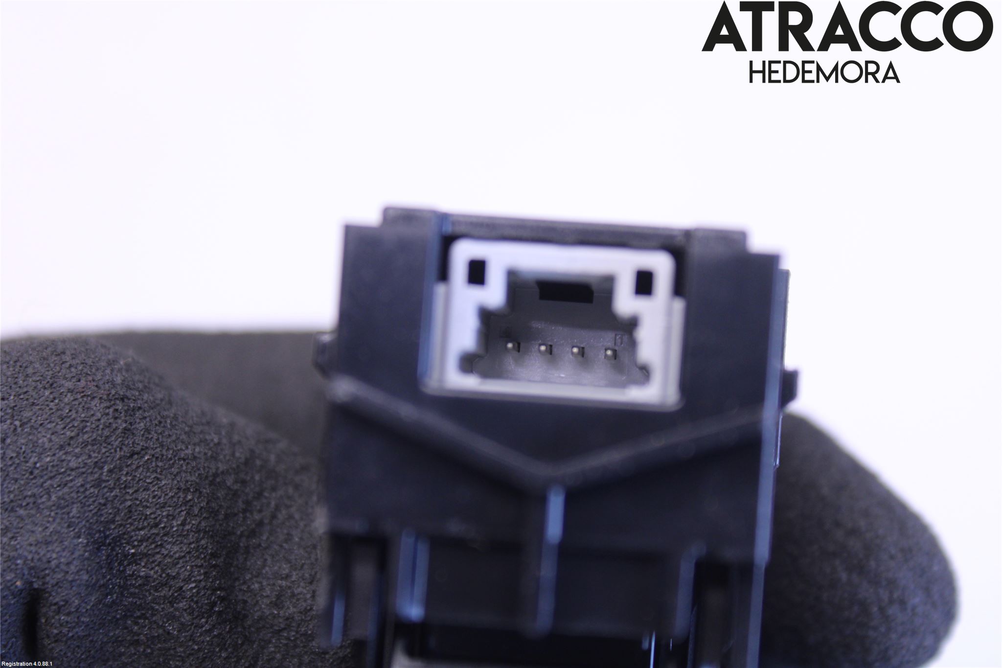 Mazda 3 IV 19- Strömställare Elhiss