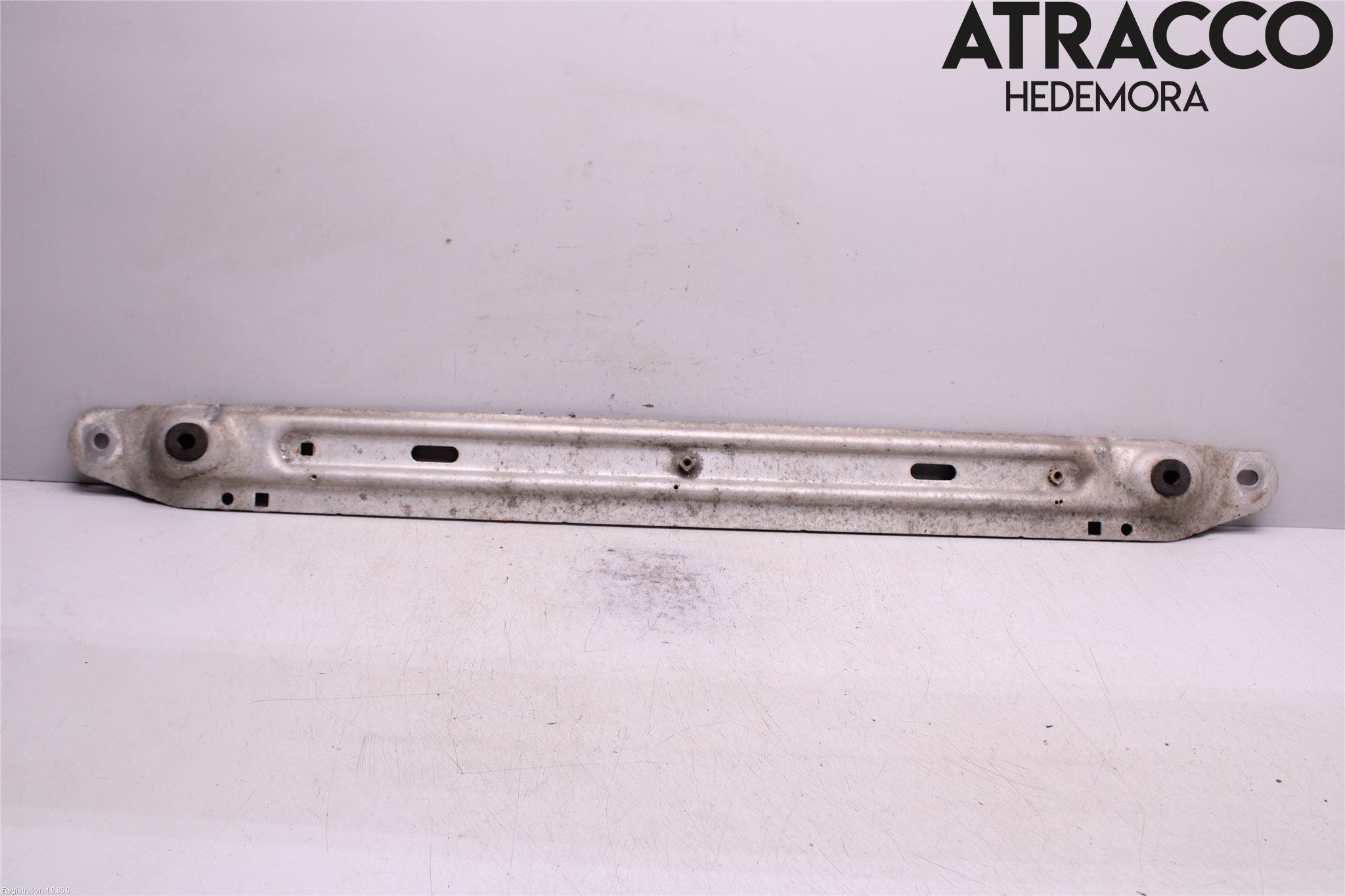 Citroen C4 PICASSO 06-13 Kylarfäste-Ram-Balk