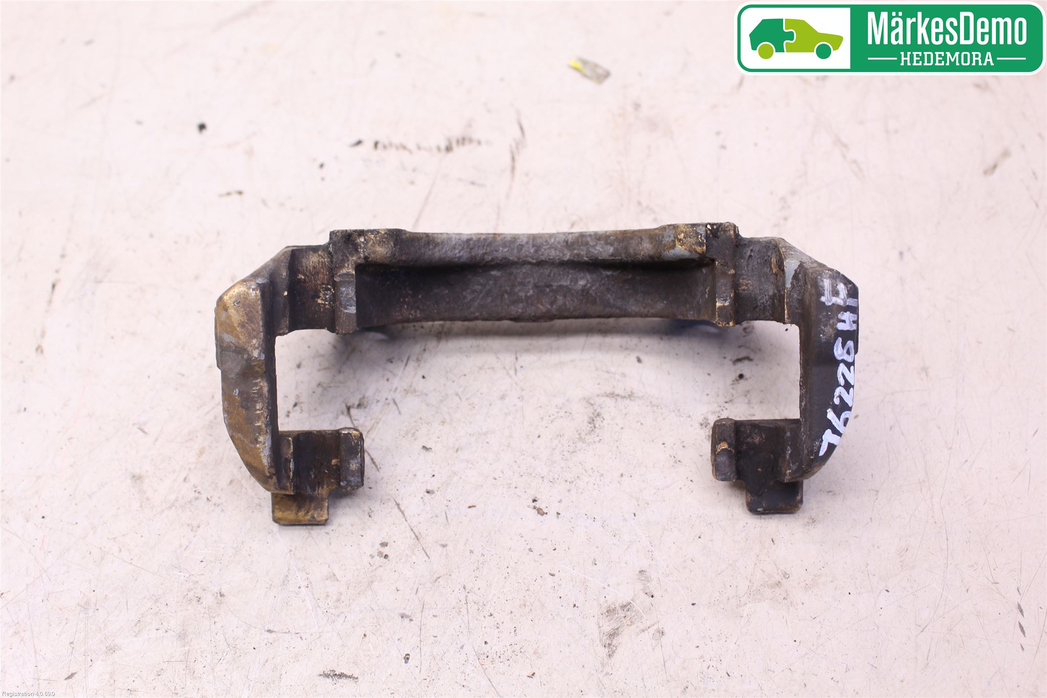 Saab 9-3 VER2/VER3 08-15 Bromsokshållare