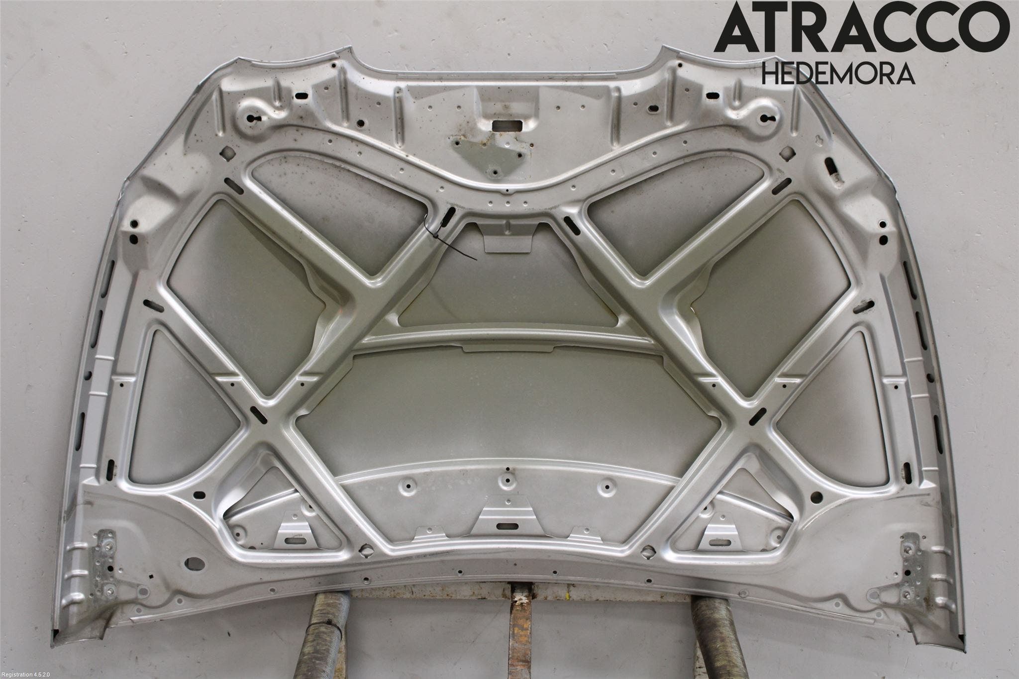 Seat LEON 06-12 Huv Fram