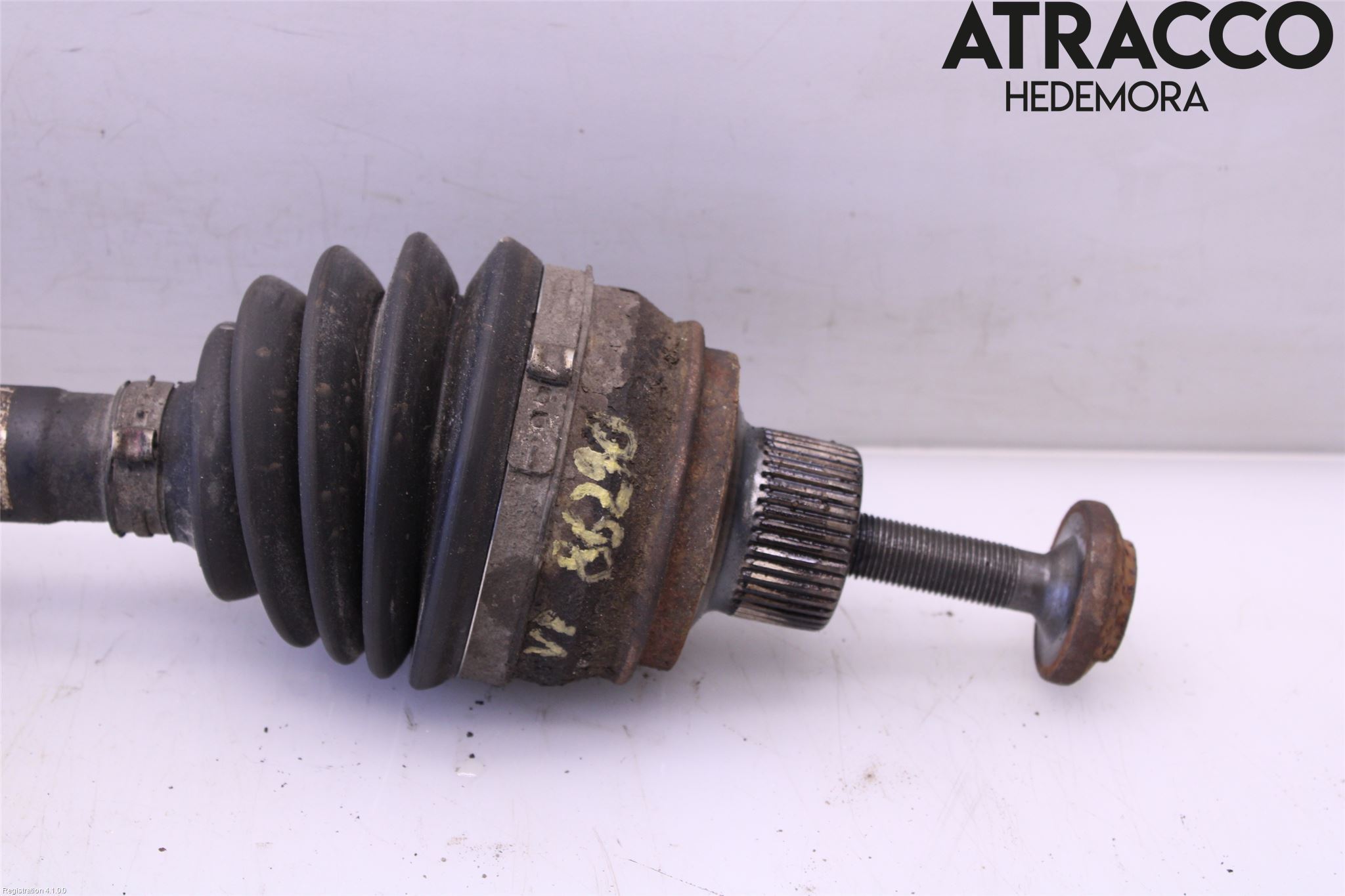 Audi A6 ALLROAD 12-18 Drivaxel Fram Vänster