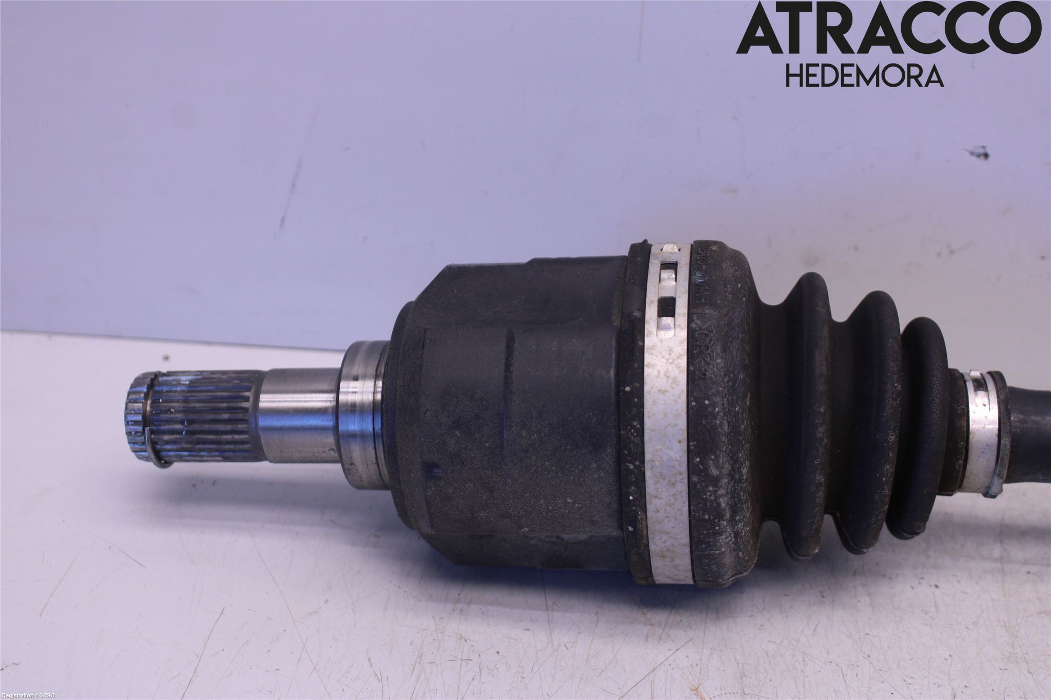 Kia SPORTAGE (SL) 11-15 Drivaxel Fram Vänster