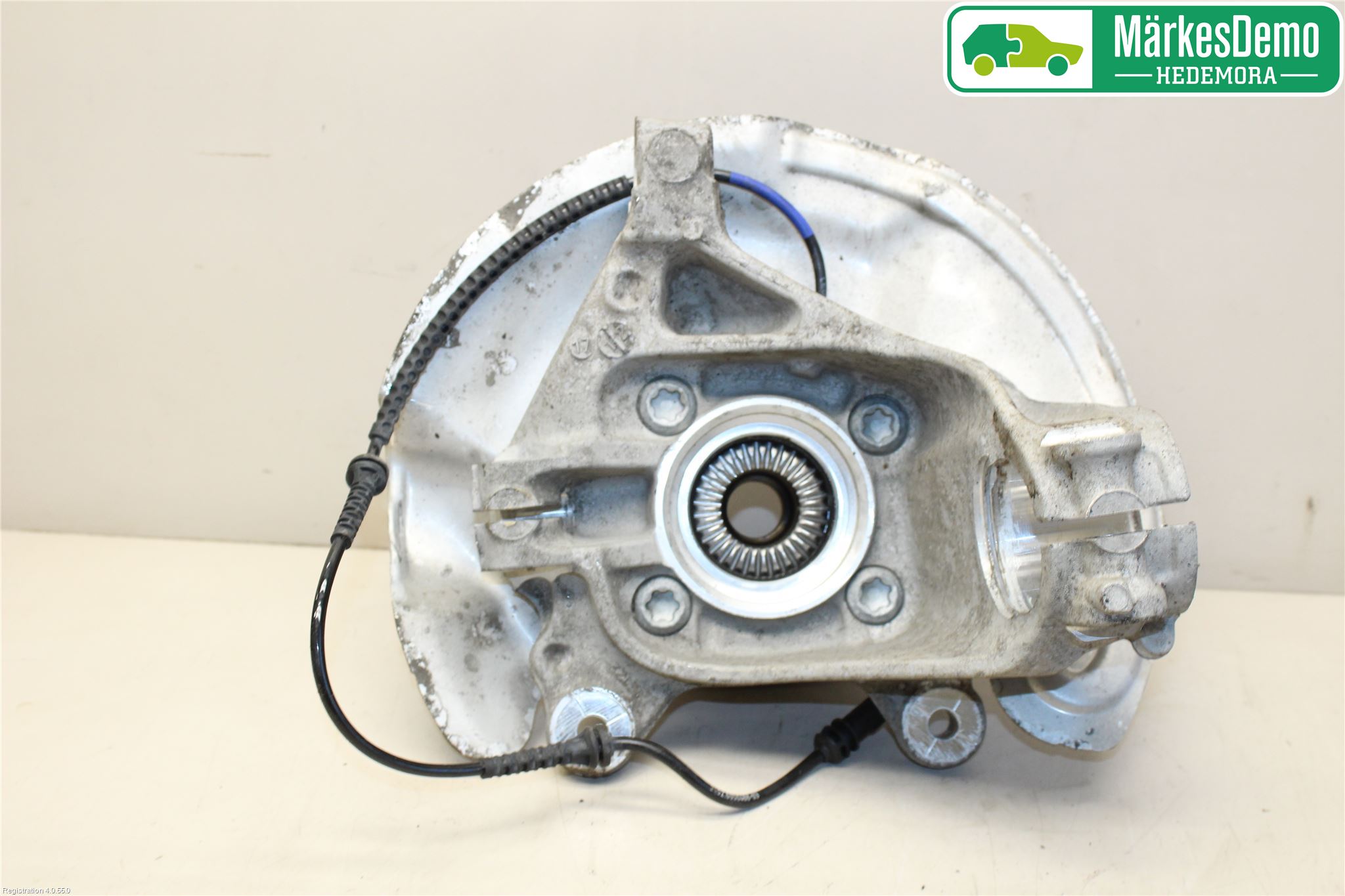 Mini ONE/COOPER 3DR F56 14-24 Styrspindel Lagerhus Vä