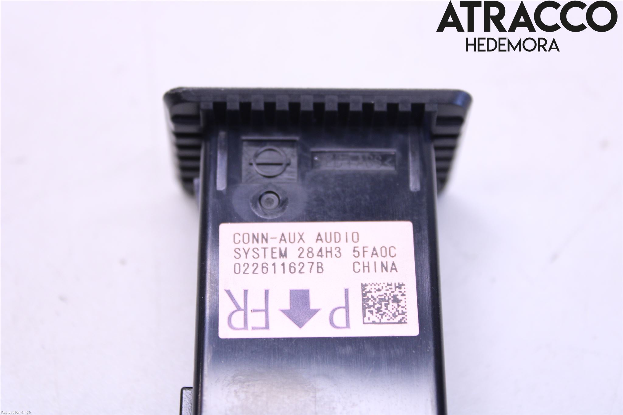 Nissan LEAF 18- Usb Connection