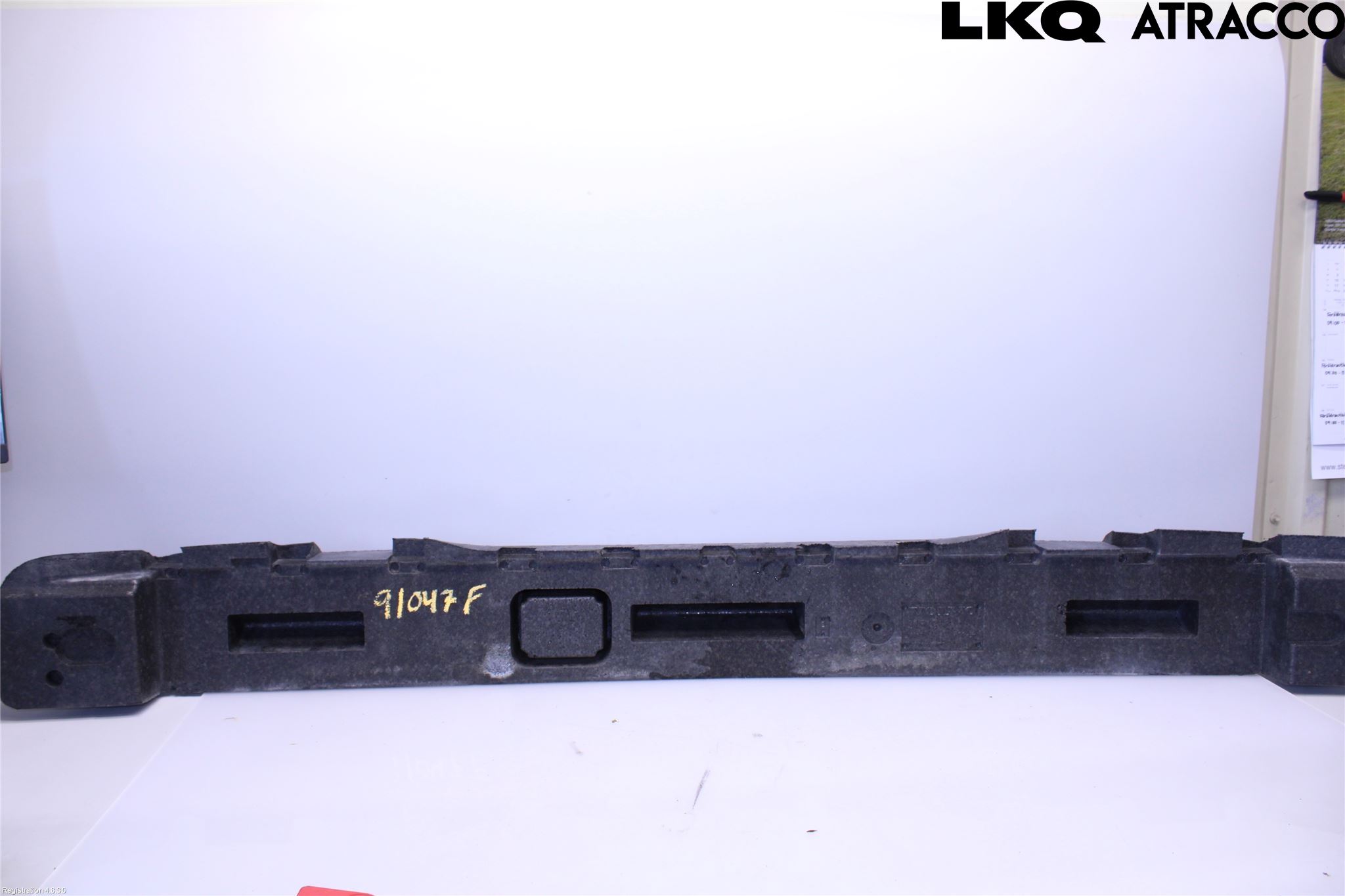 Volvo S70/V70/XC  97-00 Stötfångar Deformelement Fram