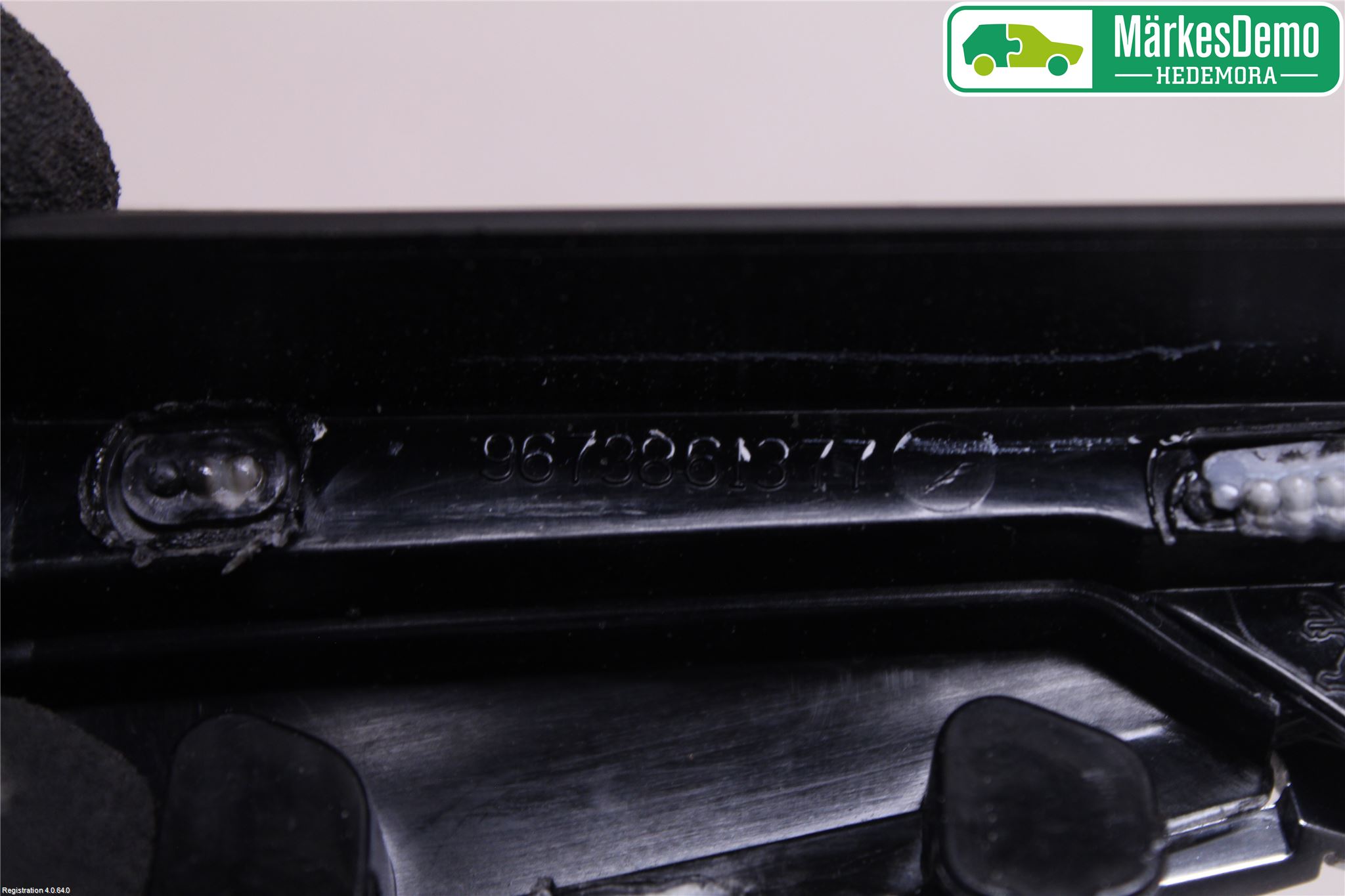 Peugeot 2008 13-20 Instrument-Radio Sarg