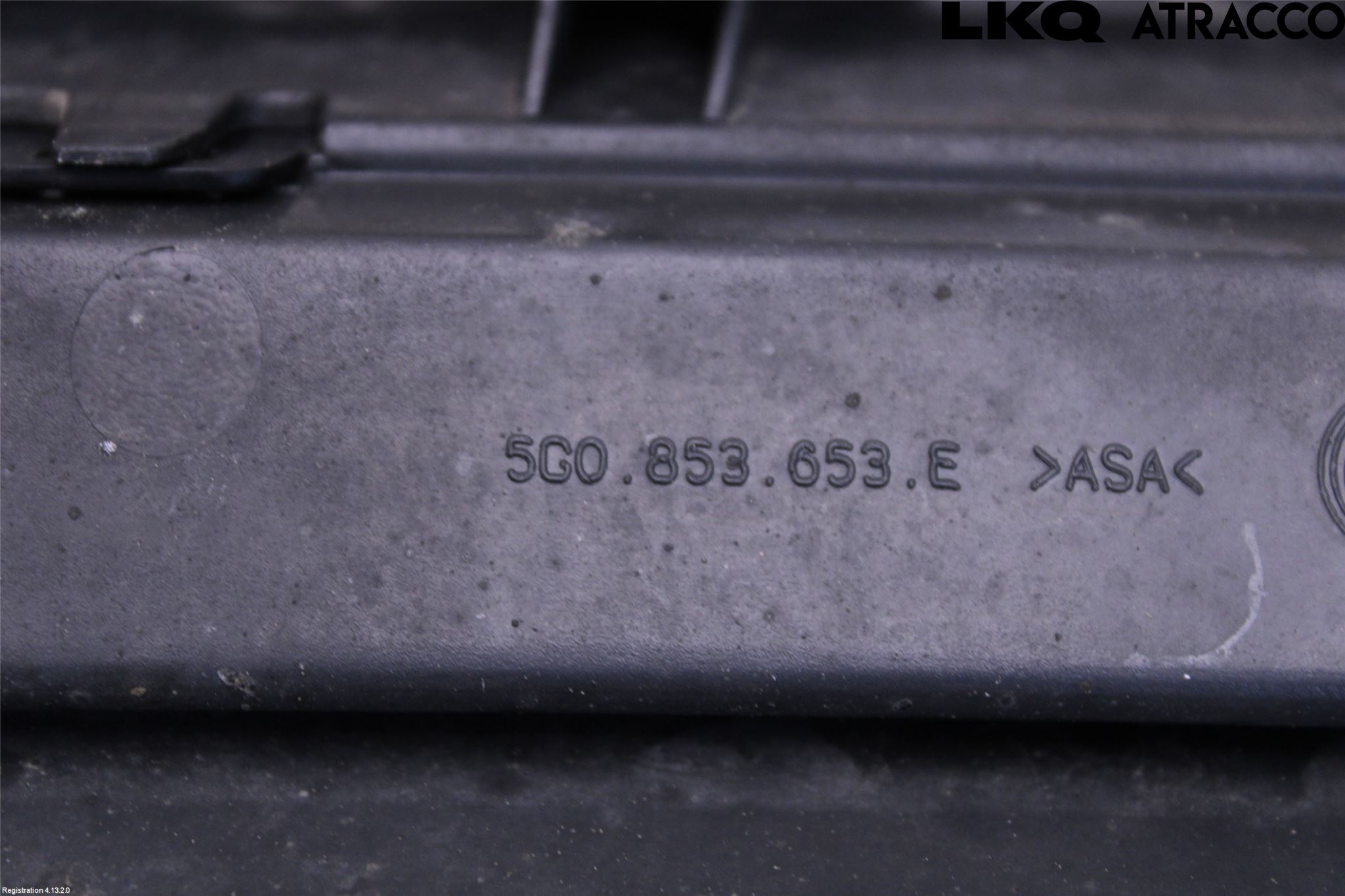 Volkswagen VW GOLF / E-GOLF VII 13-20 Grill Komp
