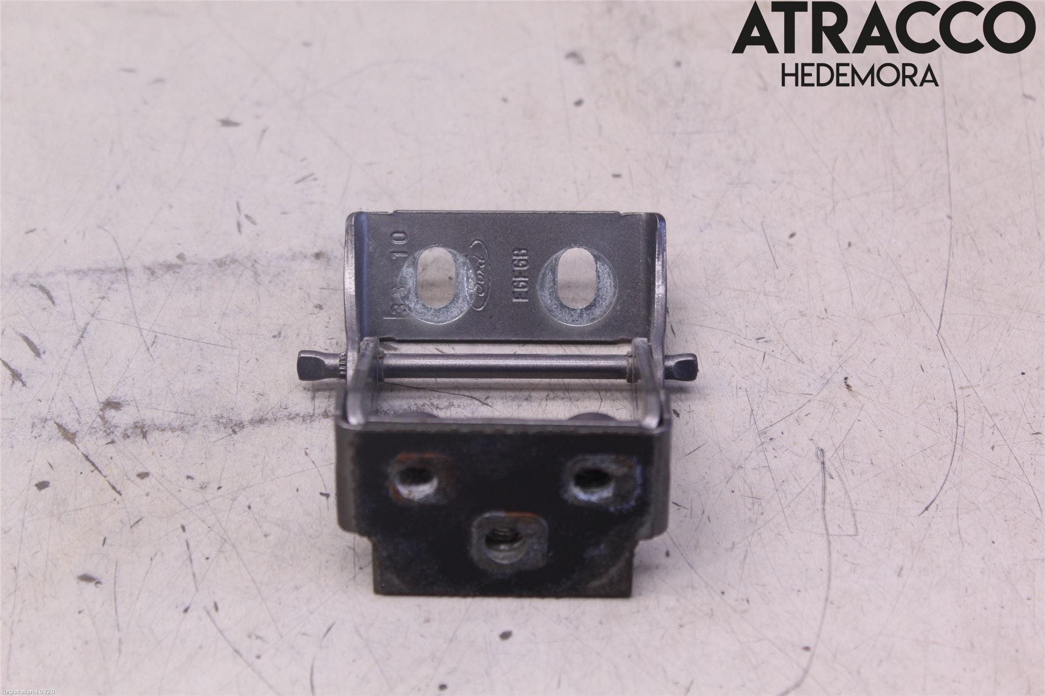 Ford MONDEO 07-15 Bakluckegångjärn Hö