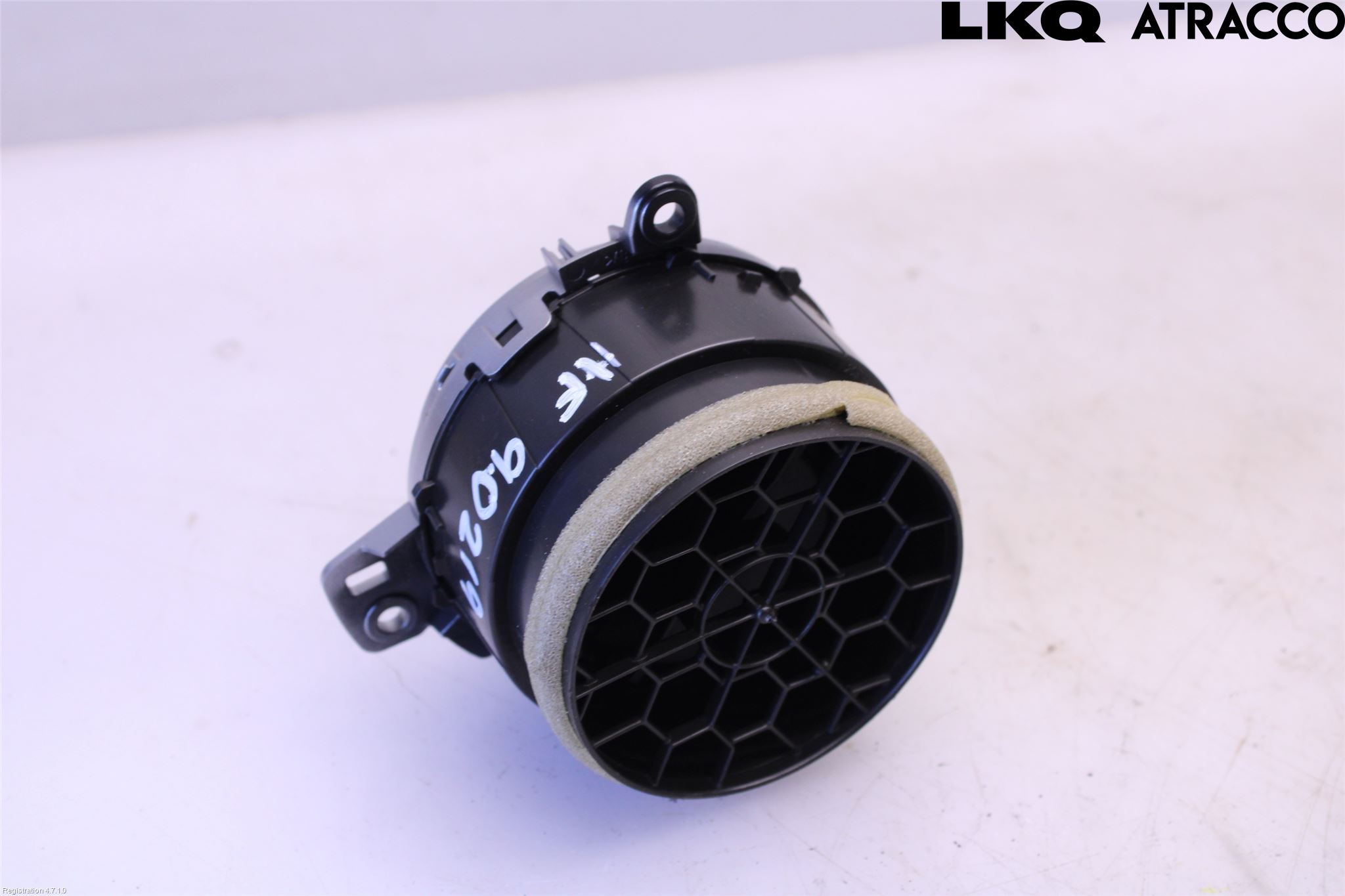 Toyota AURIS 13-19 Defrosterkanal-Munstycke