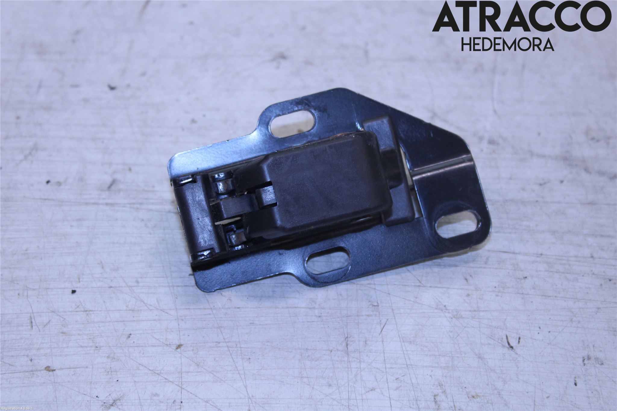 Peugeot PARTNER 16-18 Låskista-Dörrlås