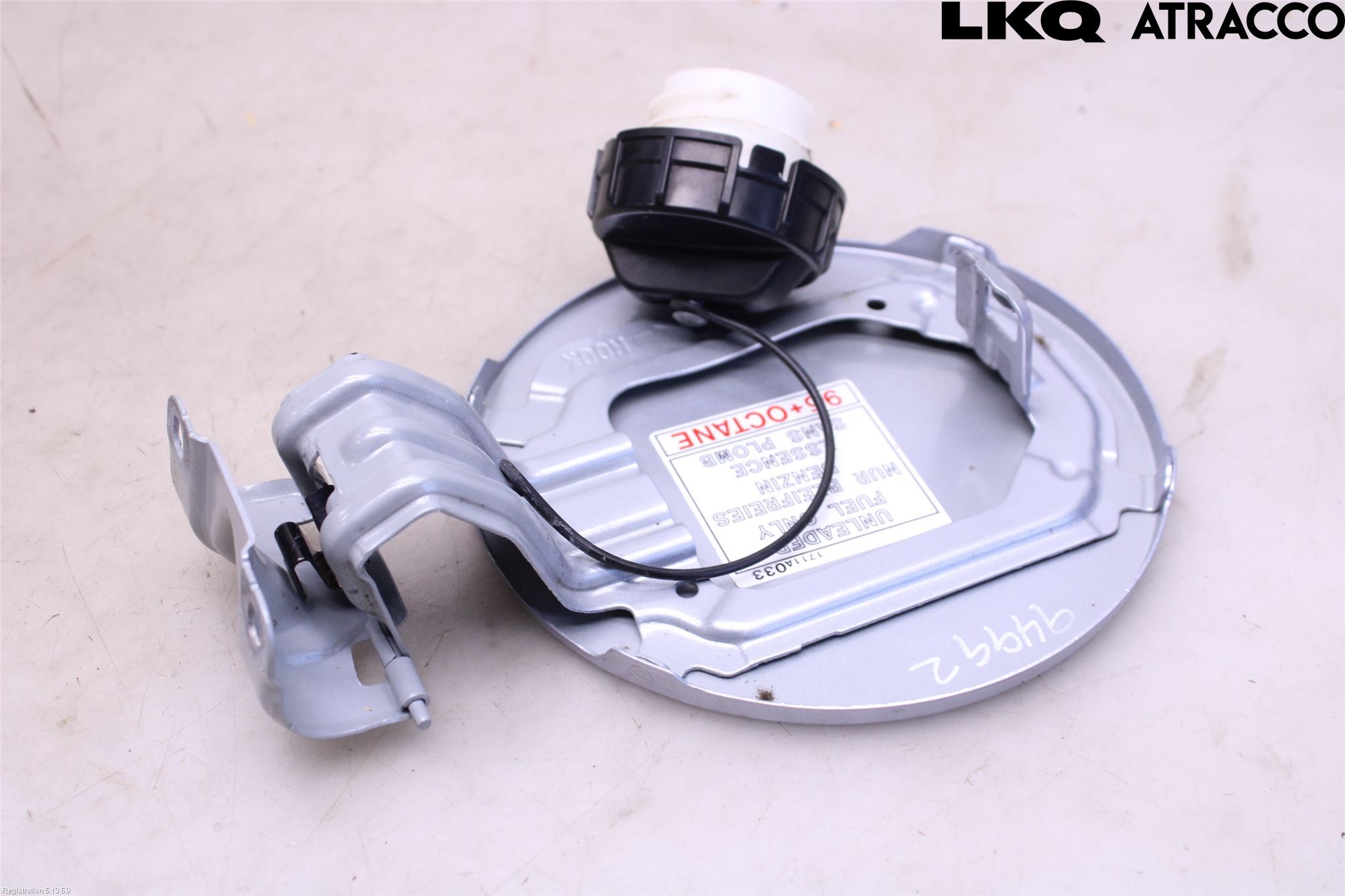 Mitsubishi SPACE STAR 13- Tanklucka