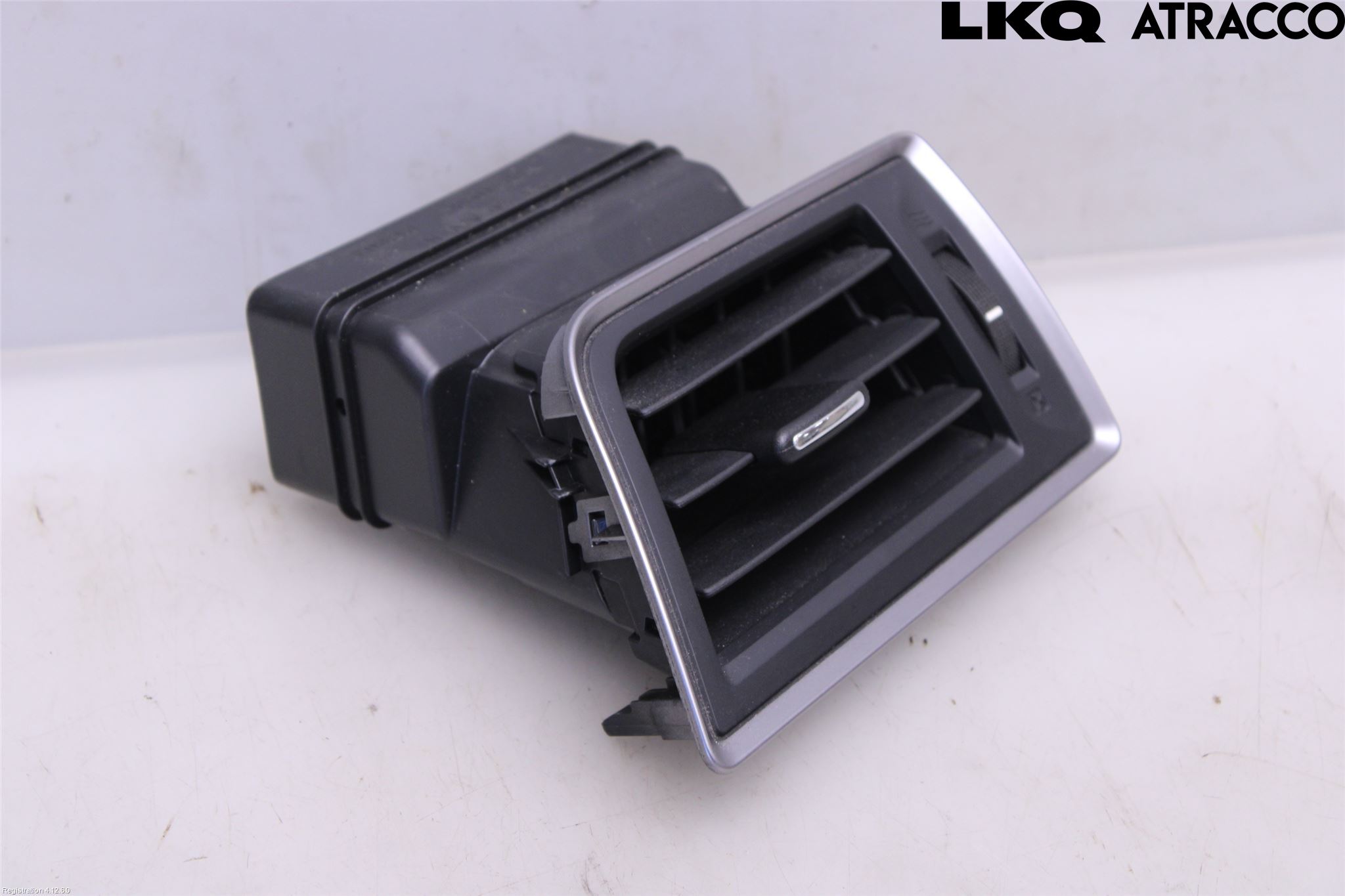 Subaru OUTBACK 15-20 Defrosterkanal-Munstycke