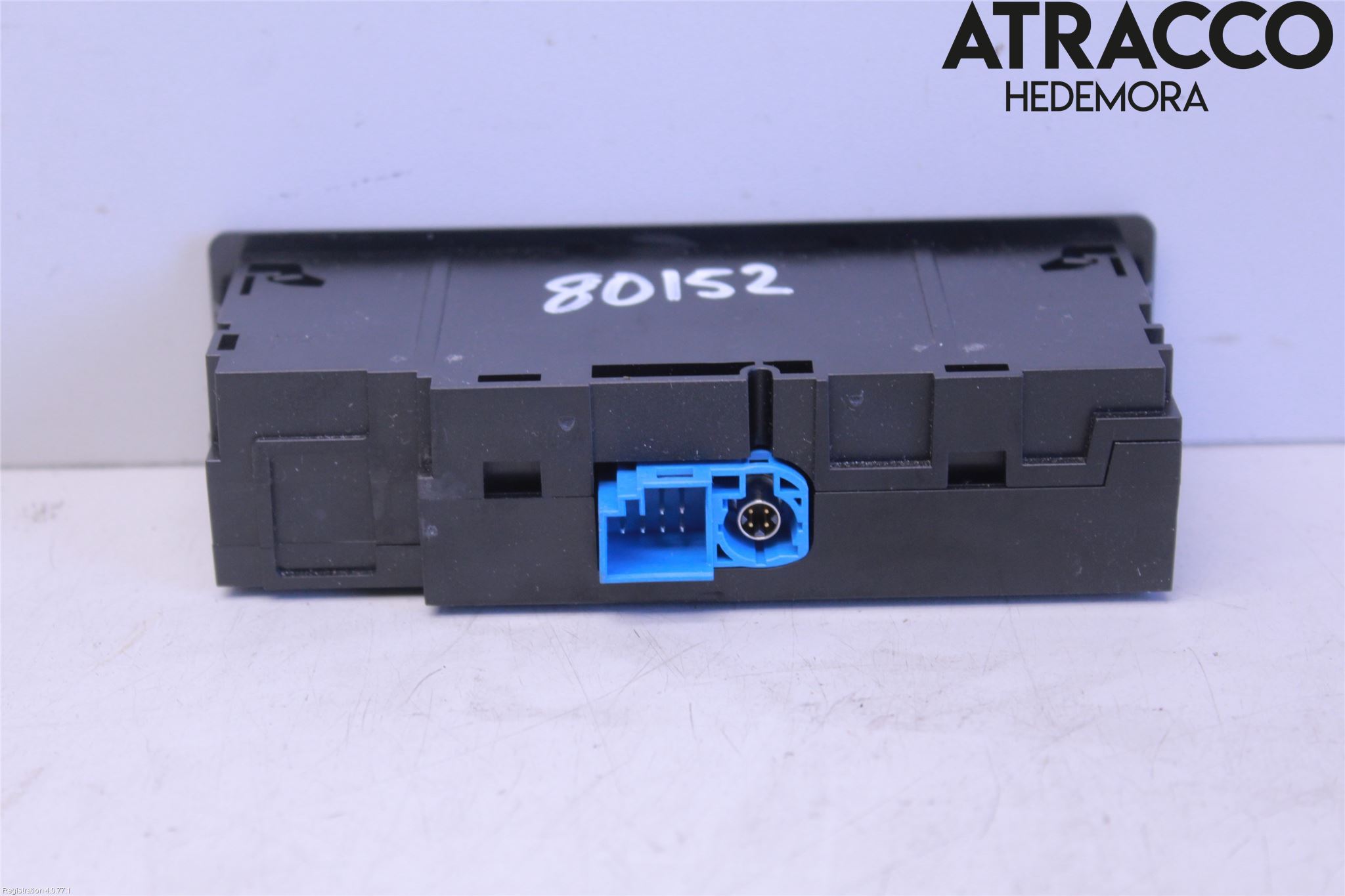 Mercedes-Benz MB C-KLASS (W205) 14-21 Usb Connection