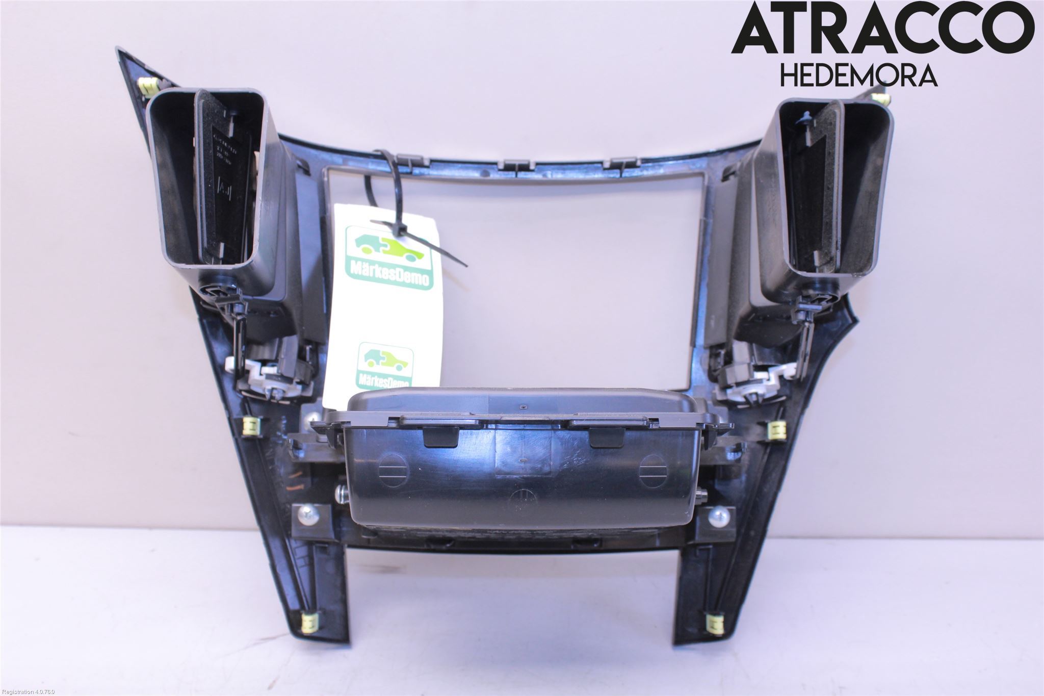 Subaru LEGACY 10-14 Defrosterkanal-Munstycke