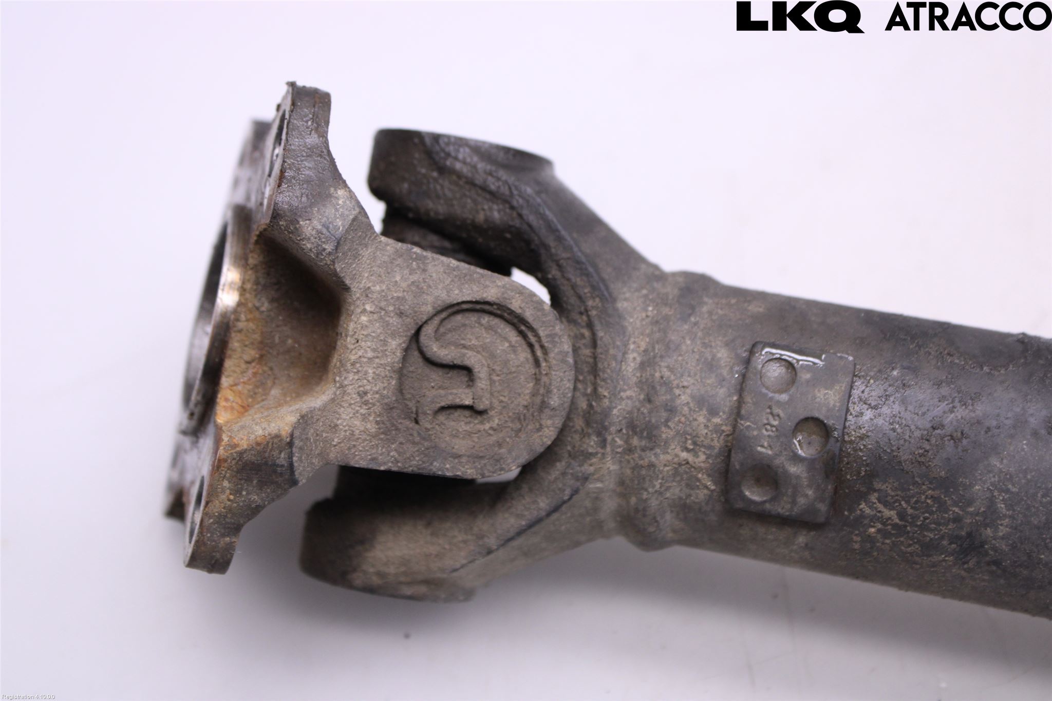 Toyota HILUX 16- Mellanaxel Främre