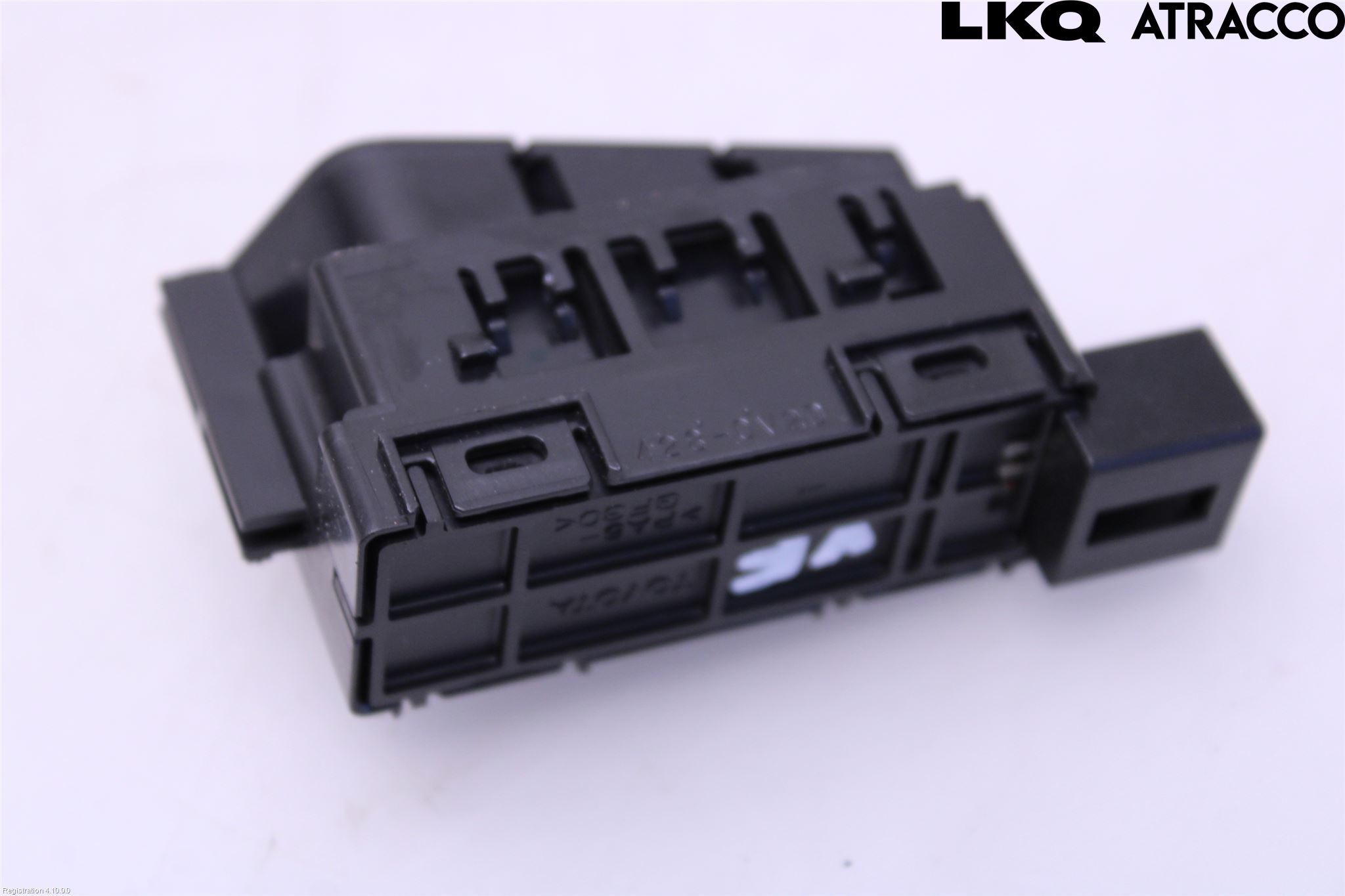 Toyota bZ4X EA10 22- Strömställare Stolminne