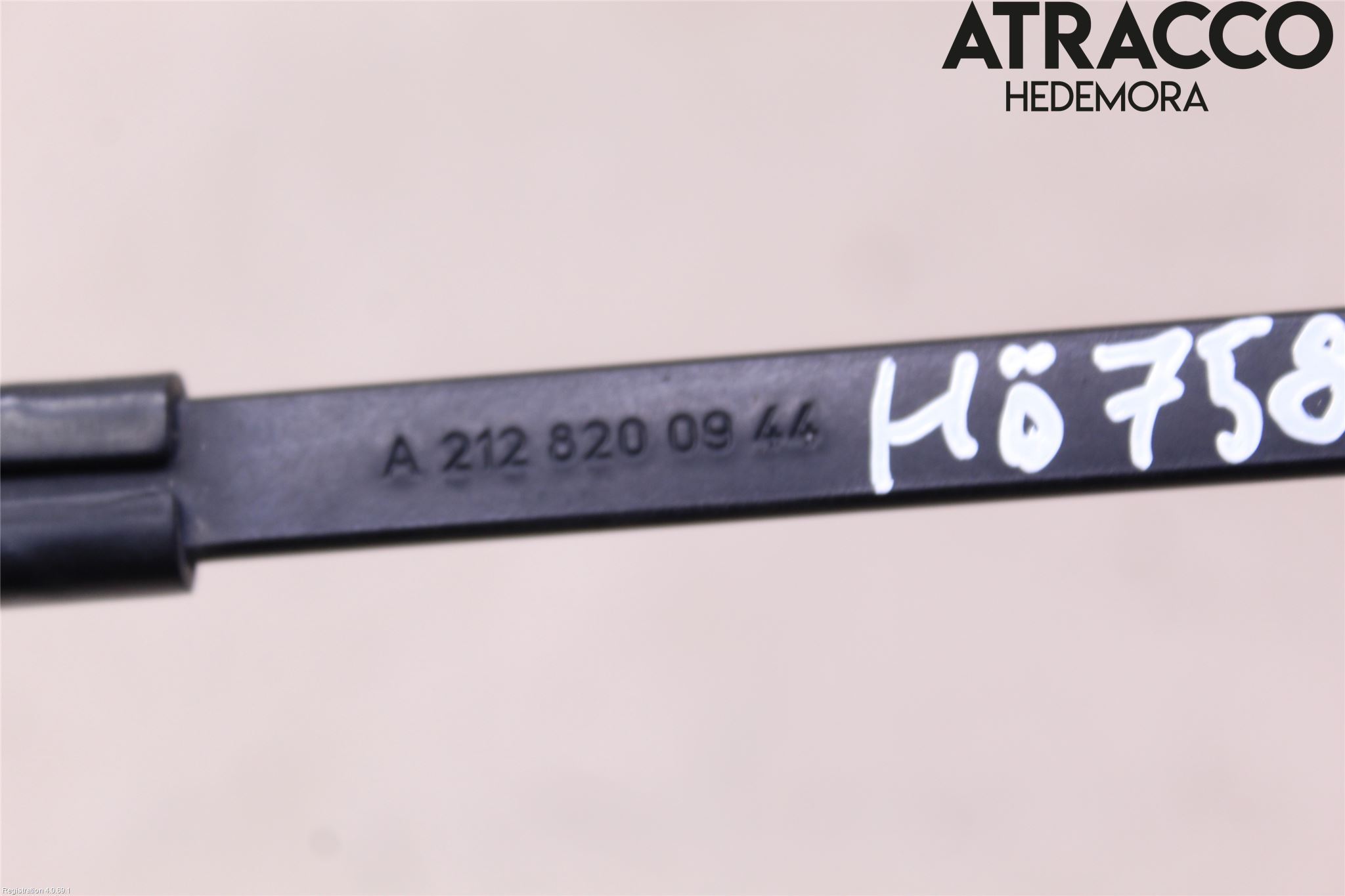 Mercedes-Benz MB E-KLASS (W212) 09-16 Torkararm Armar Vindruta