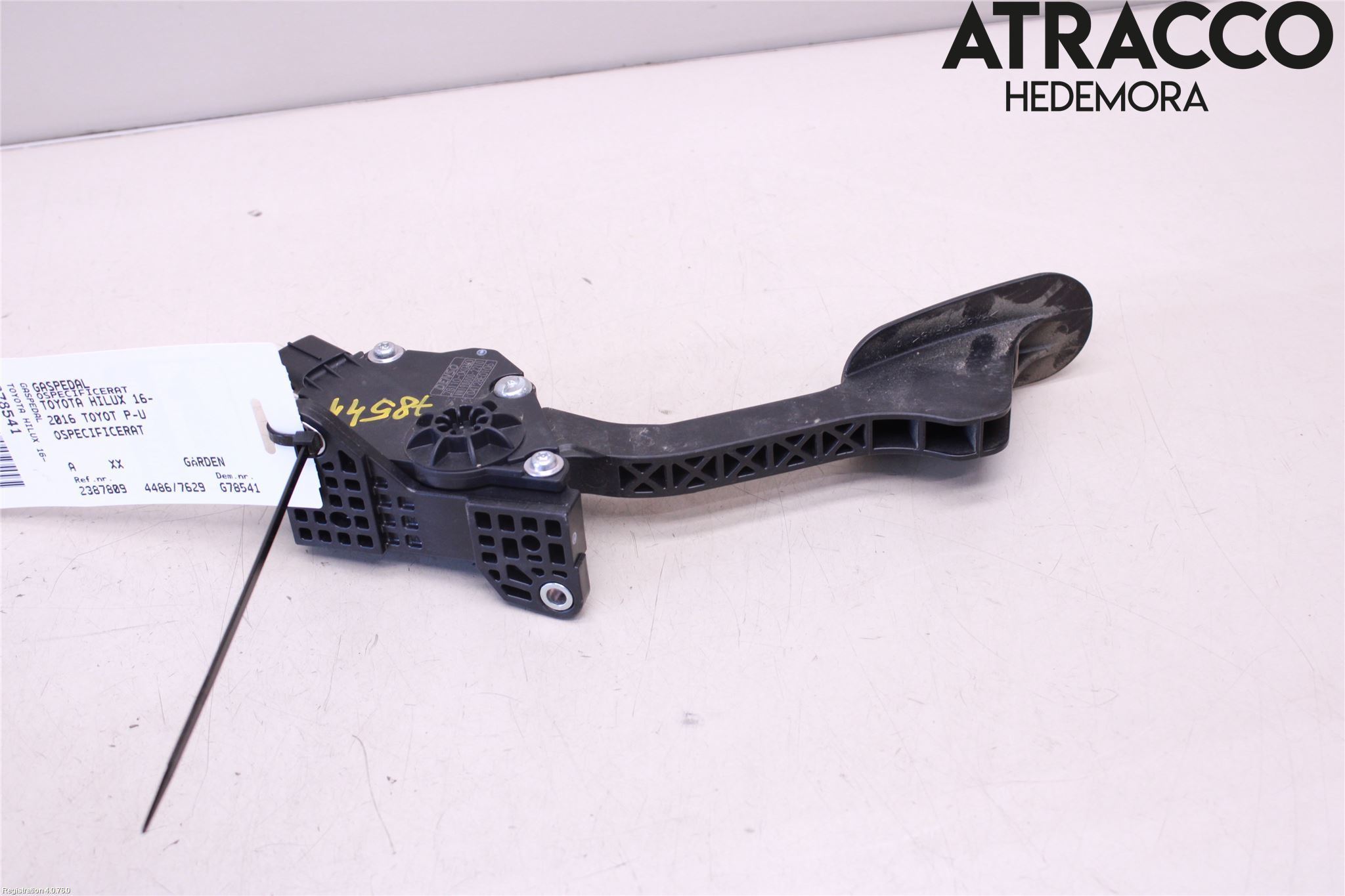 Toyota HILUX 16- Gaspedal