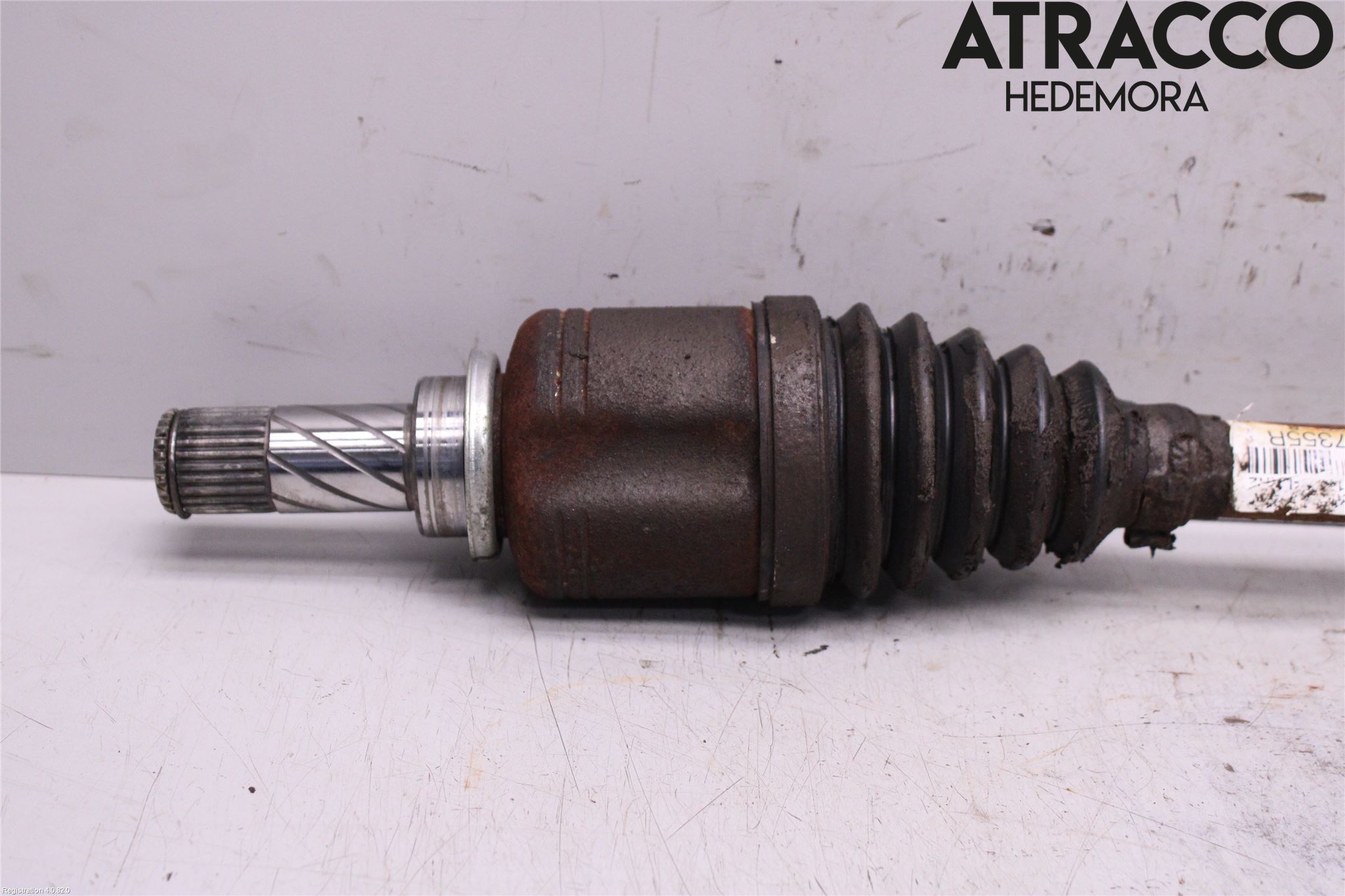 Renault CLIO IV 12-16 Drivaxel Fram Vänster