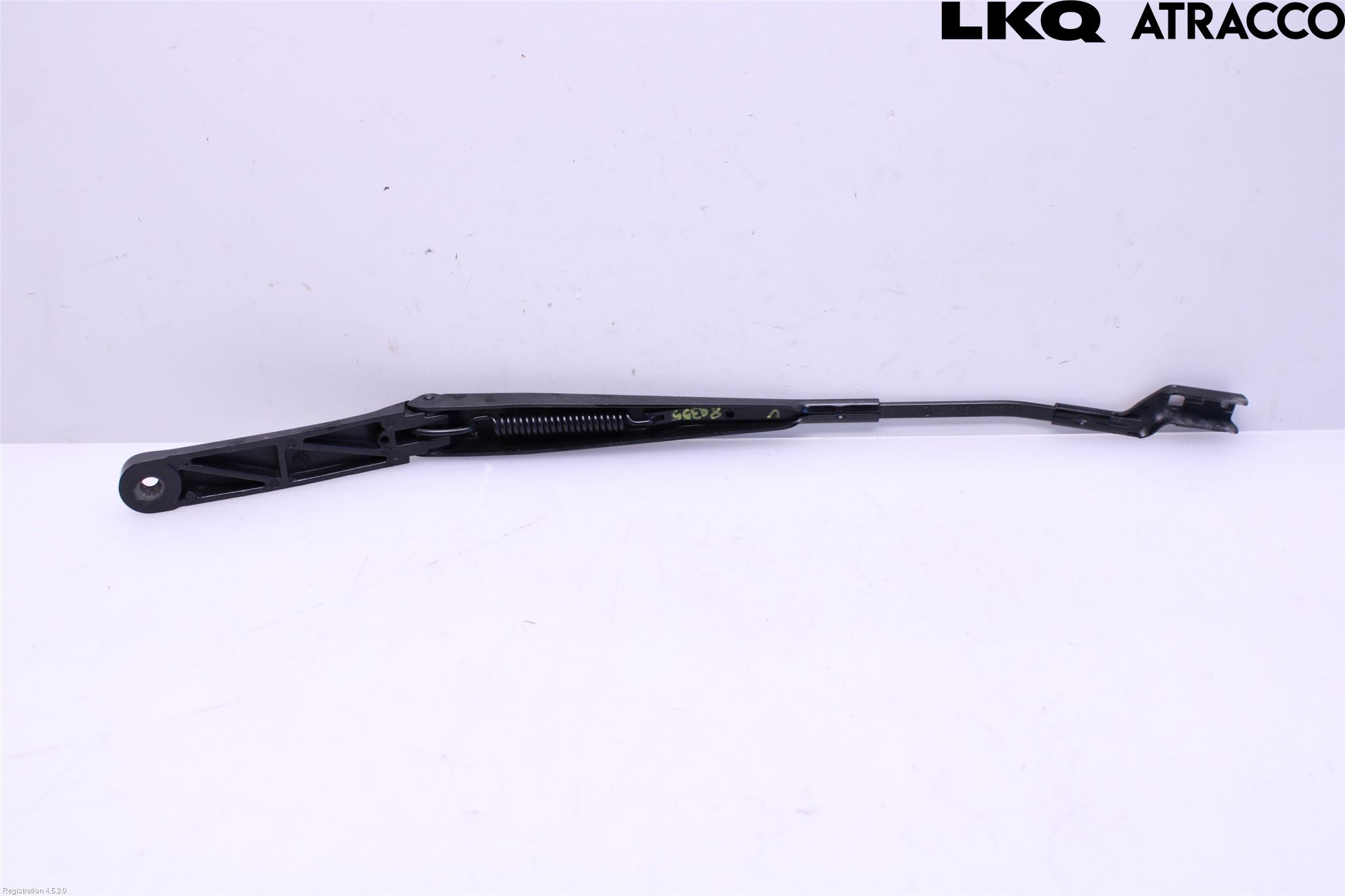 Volkswagen VW PASSAT 15-19 Torkararm Armar Vindruta