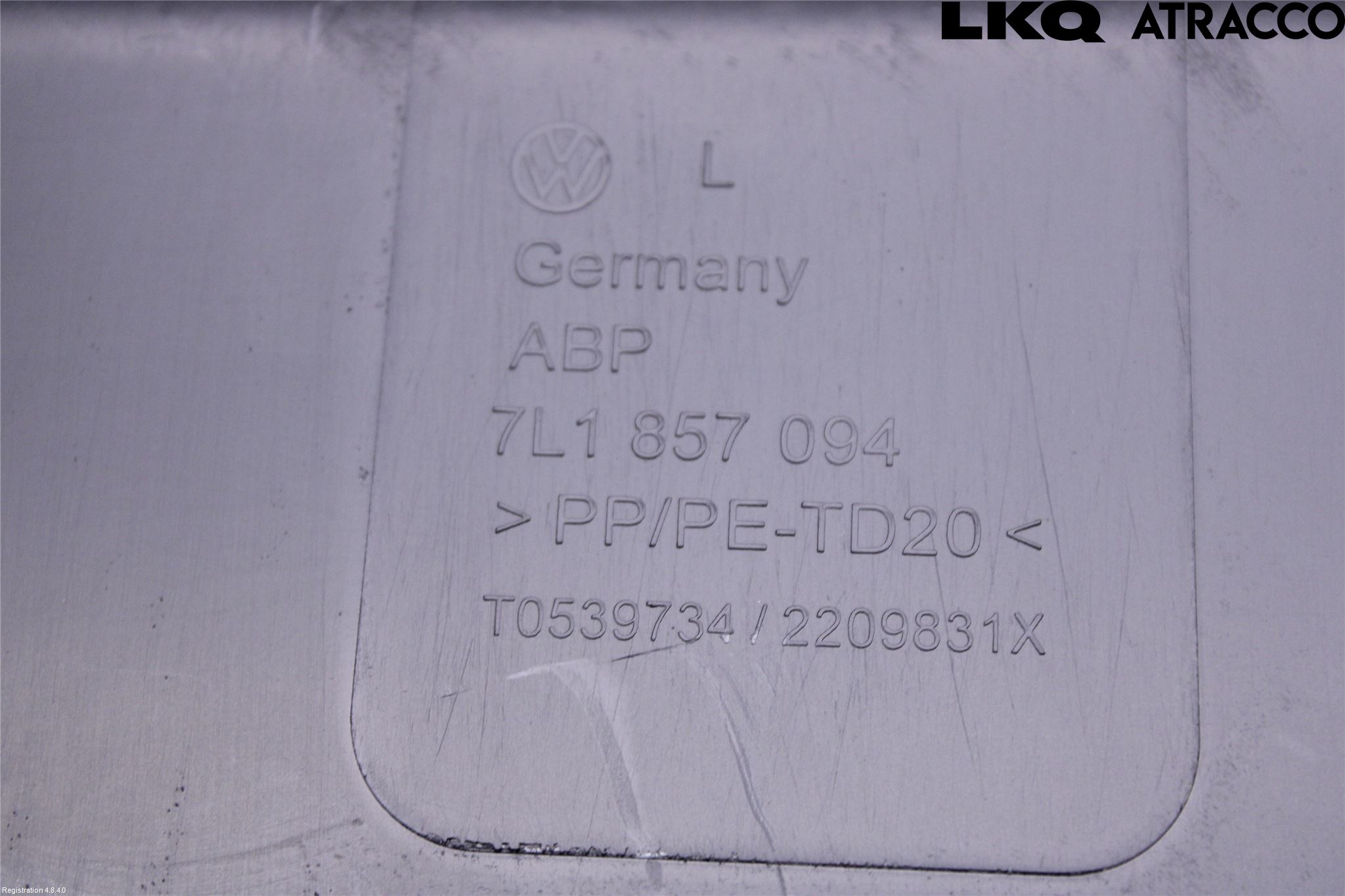 Volkswagen VW TRANSP/CARAVELLE (T7) 22-24 Instrumentbräda Förvaringsfack
