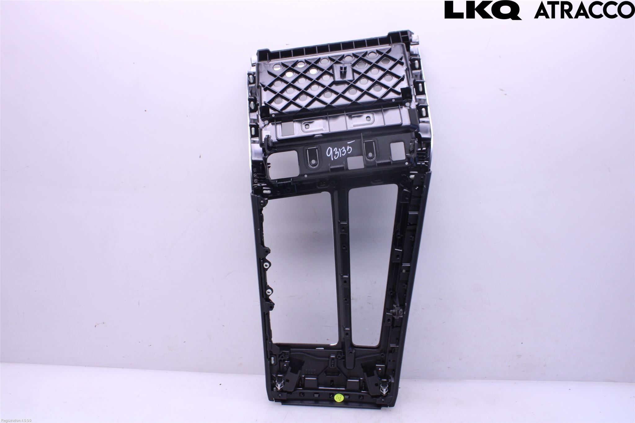 Audi A6 F2/C8 19- Instrumentkonsoll Mitt