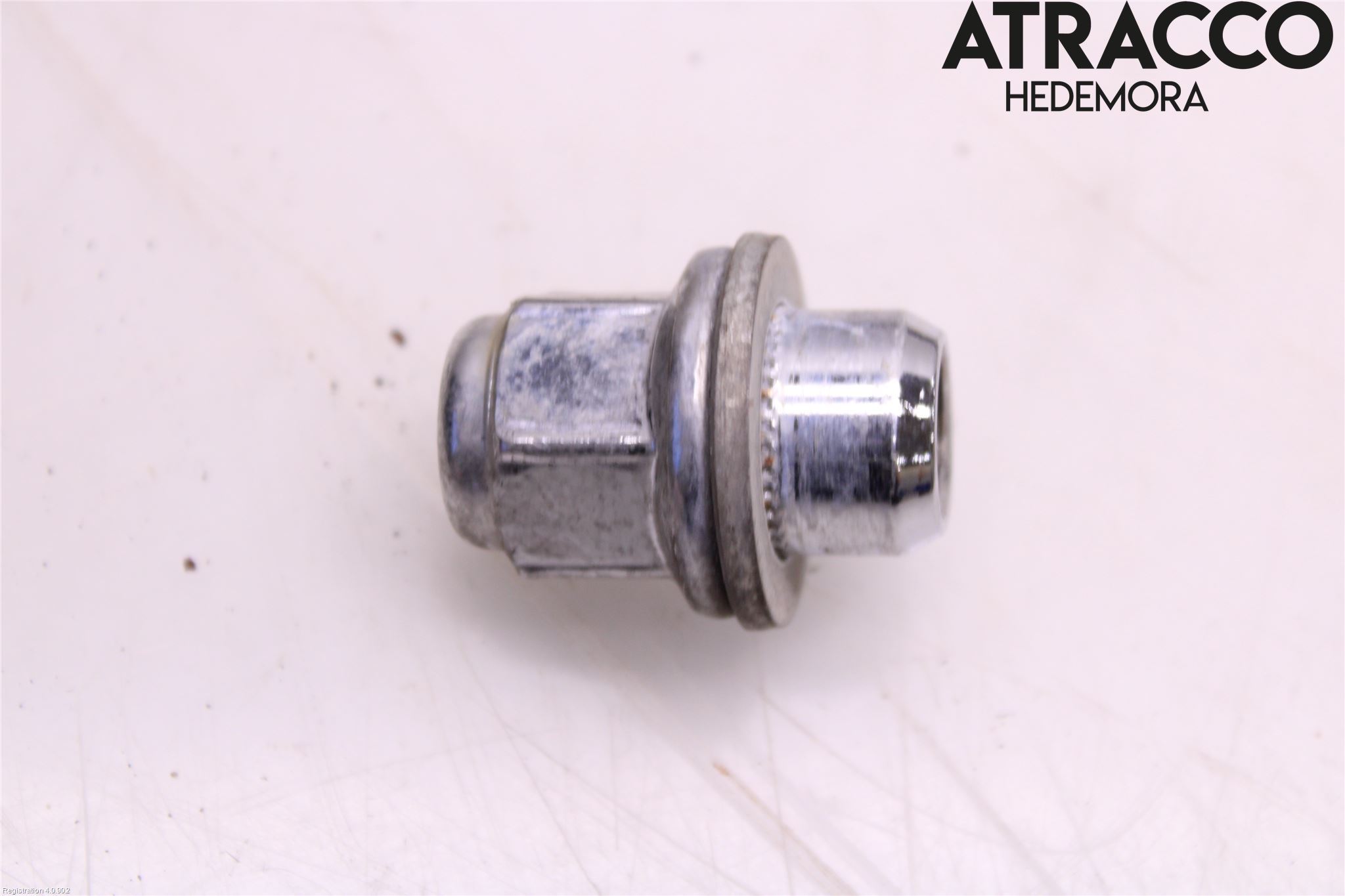 Toyota COROLLA 19- Hjulmutter-Bult-Sats