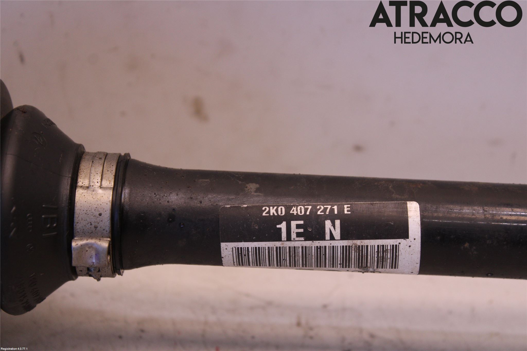 Volkswagen VW CADDY 11-15 Drivaxel Fram Vänster