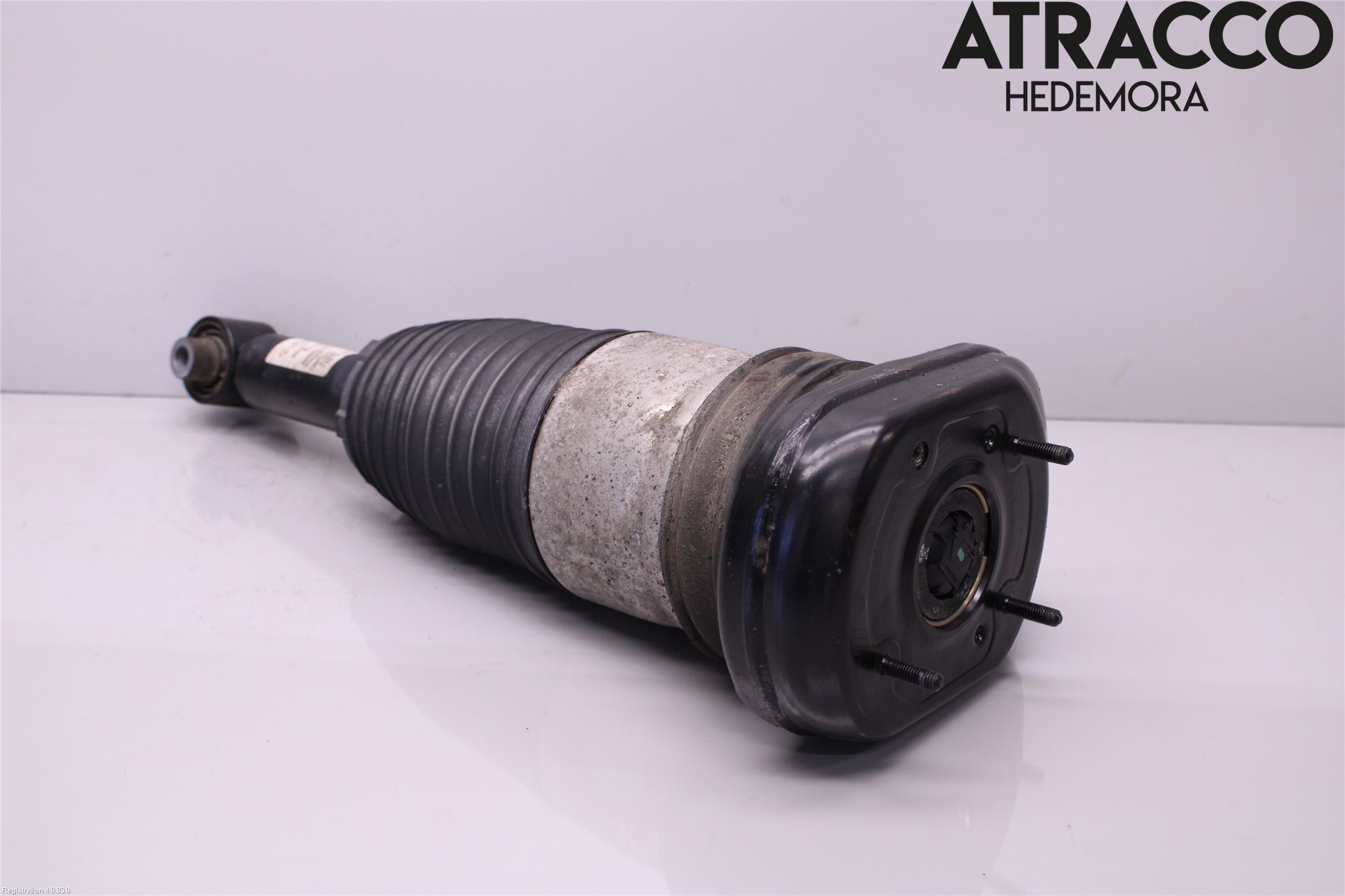 BMW 5 G30/G31/F90 17-23 Fjäderben Bak Vänster