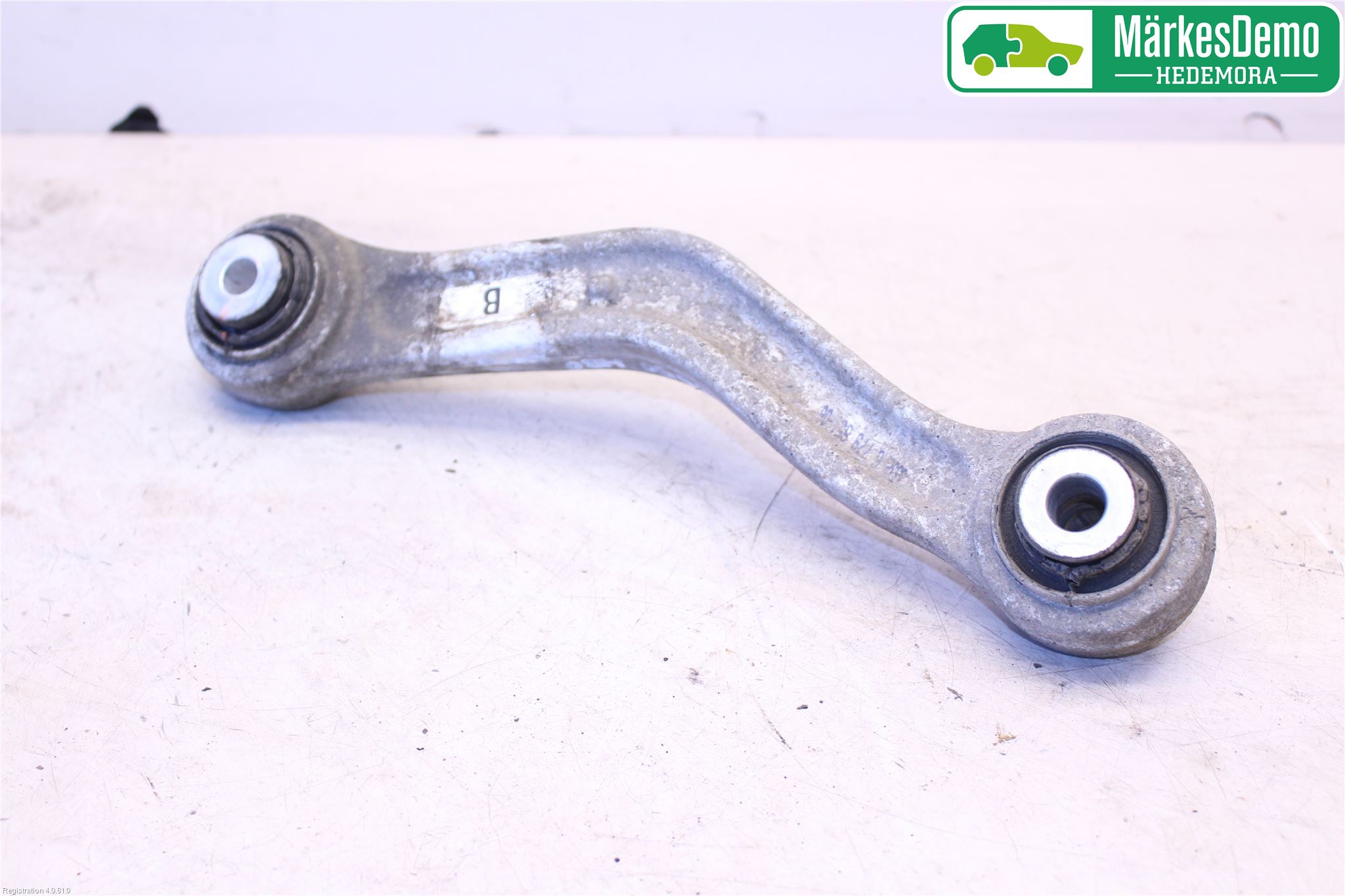 BMW 5 F10/F11/F18 09-17 Bärarm Bak Höger