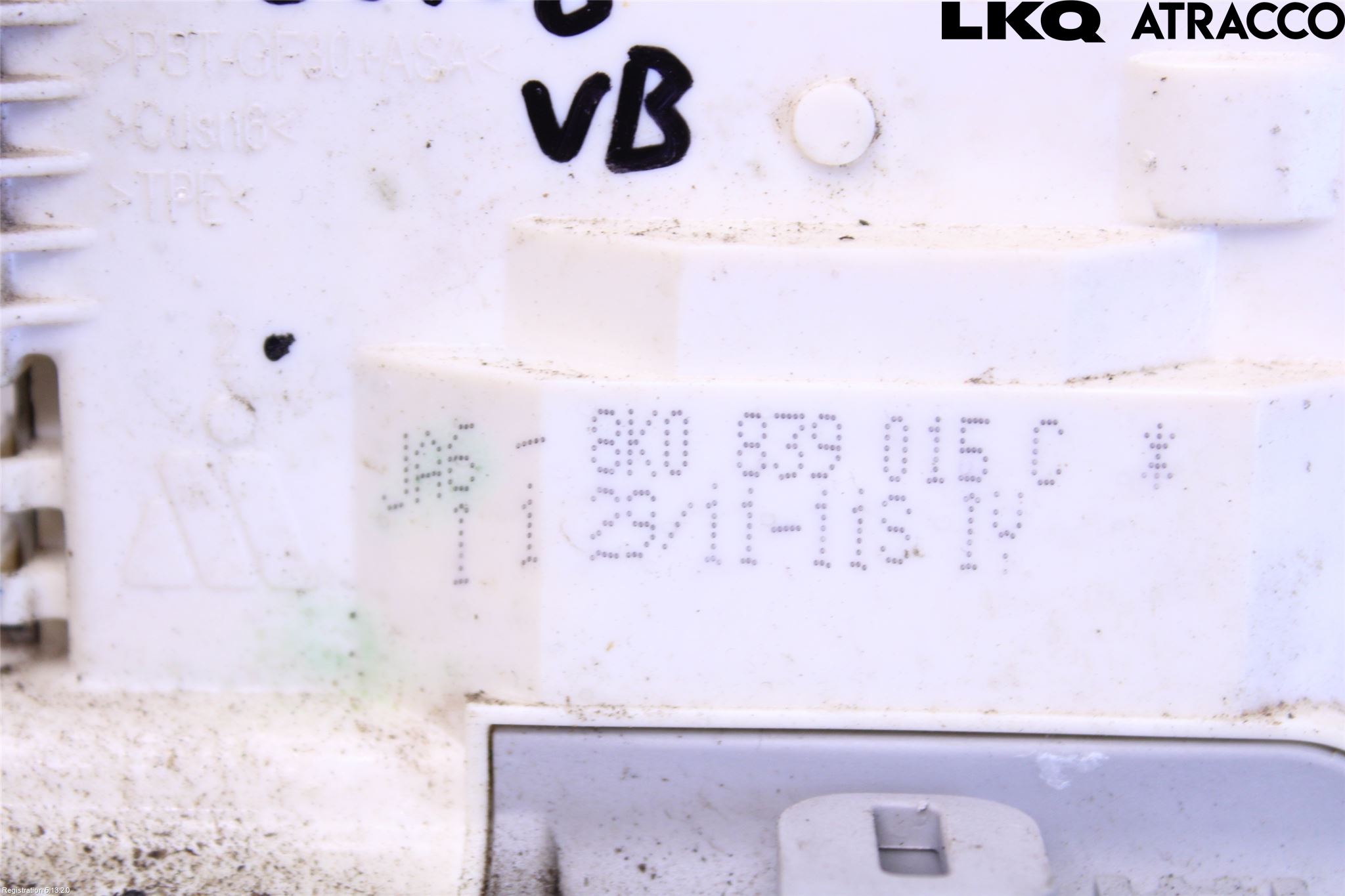 Audi Q5 09-16 Låskista-Dörrlås